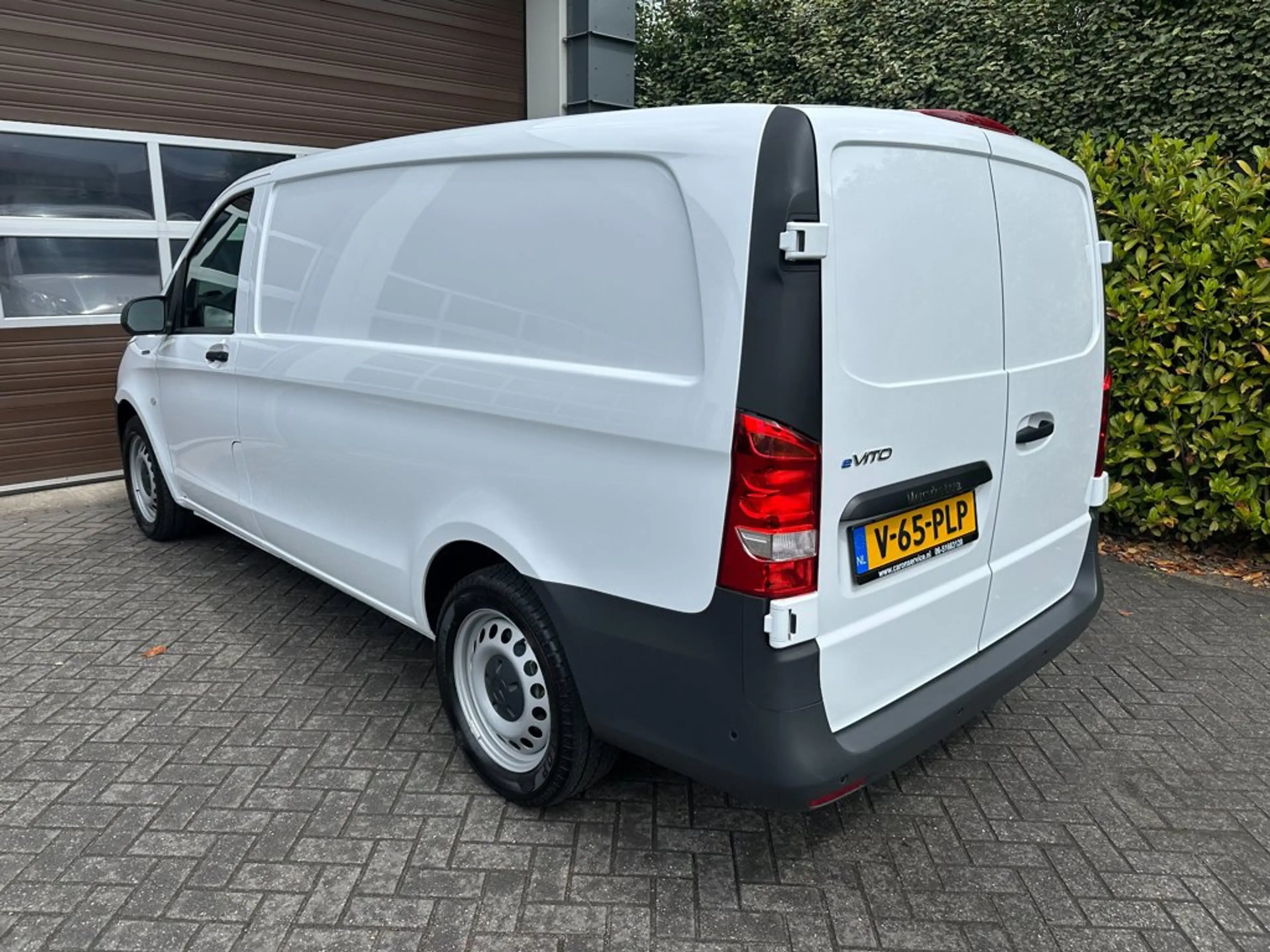 Mercedes-Benz Vito EVITO EVito 112 L2 85KW 60kWh Cruisecontrole Achte — photo 3