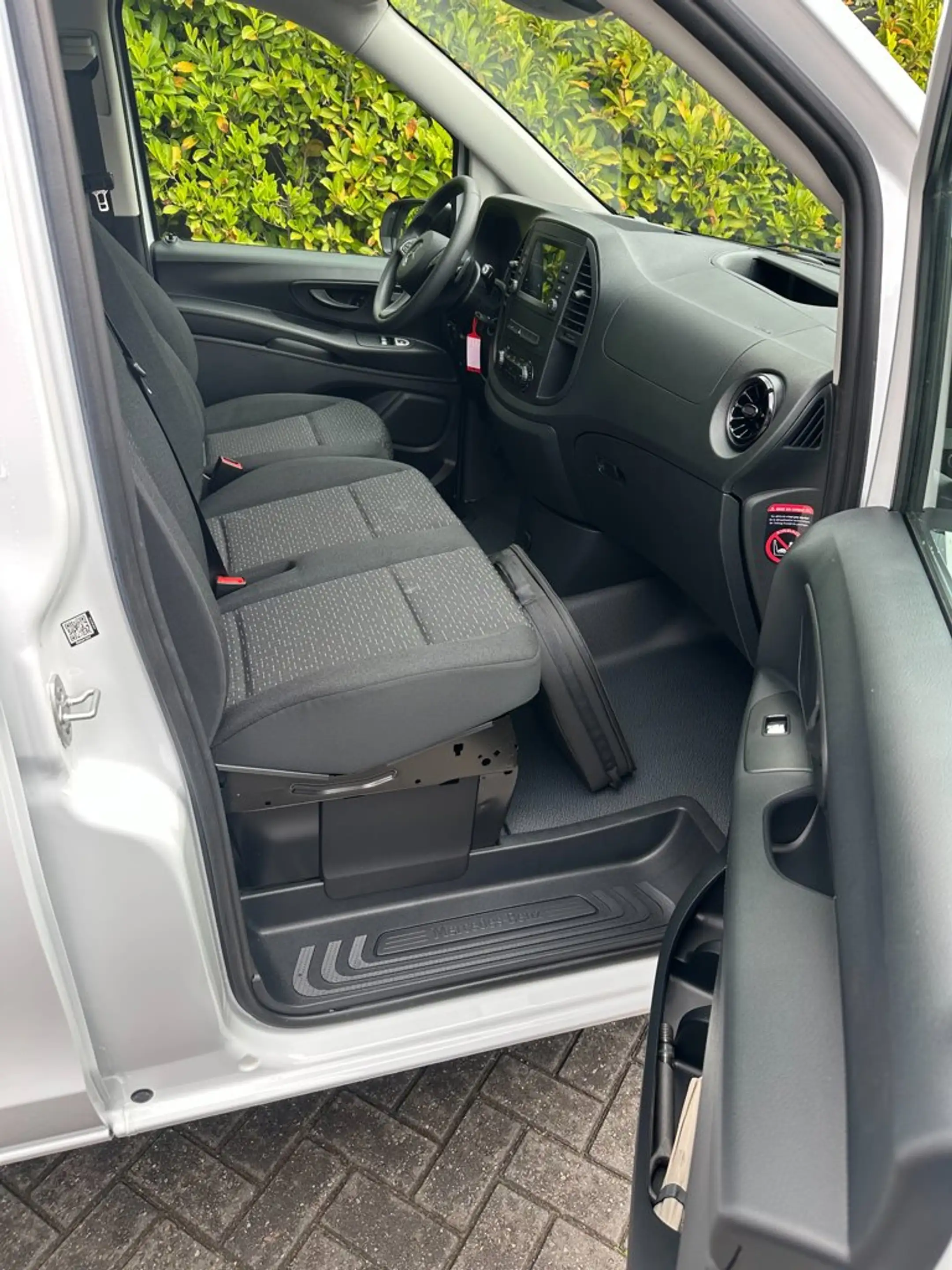 Mercedes-Benz Vito EVITO EVito 112 L2 85KW 60kWh Cruisecontrole Achte — photo 13
