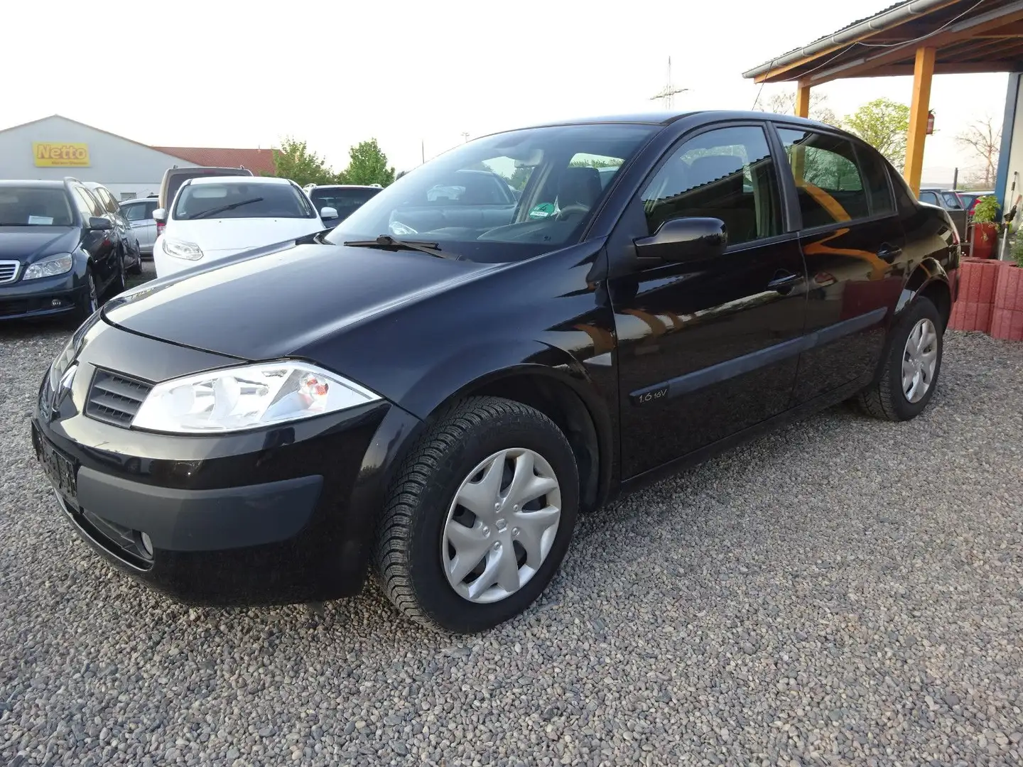 Renault Megane Avantage 1.6 16V*Klima Schwarz - 1