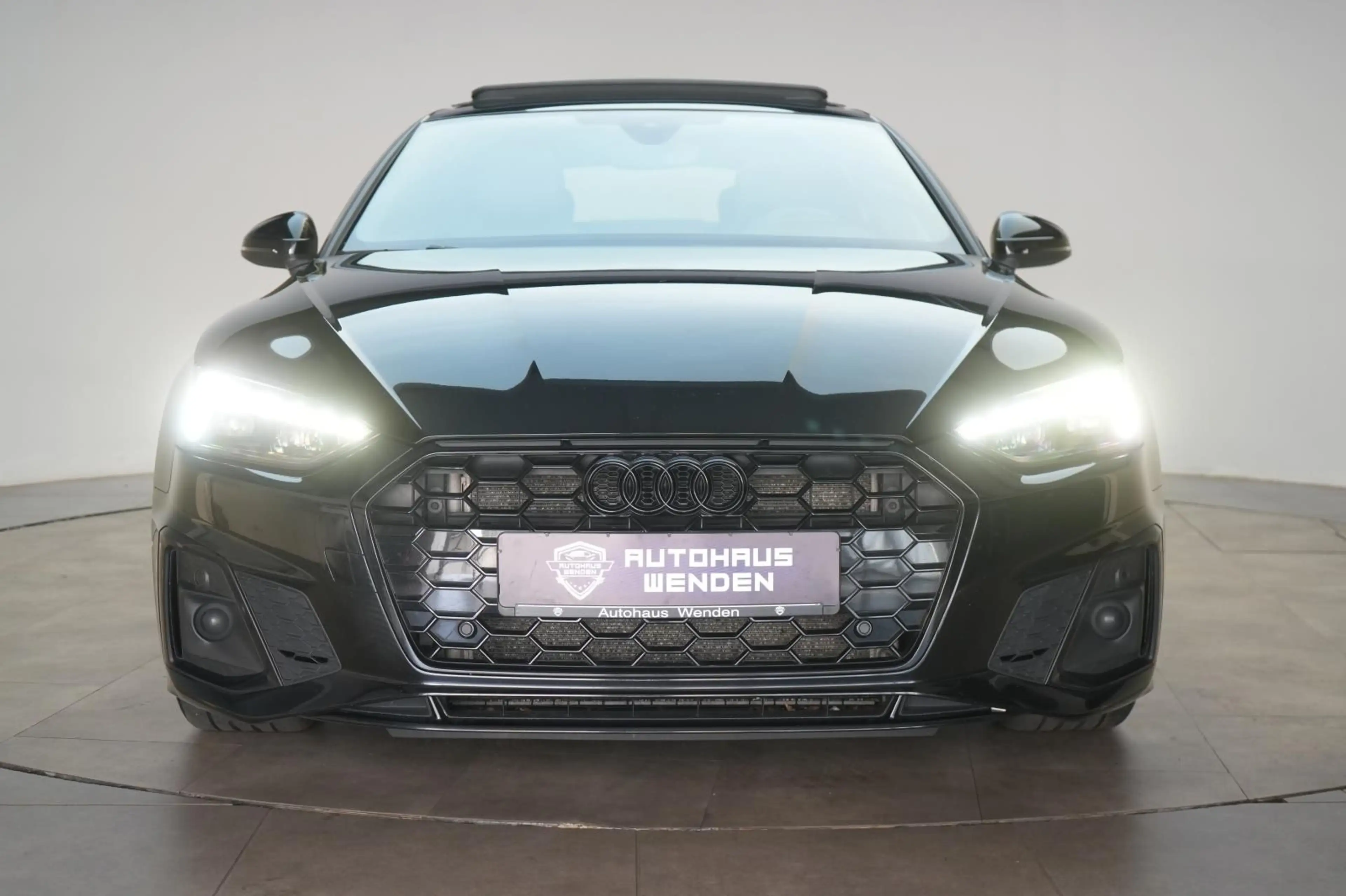 Audi A5 Sportback 40 TDI S tronic S line — photo 2