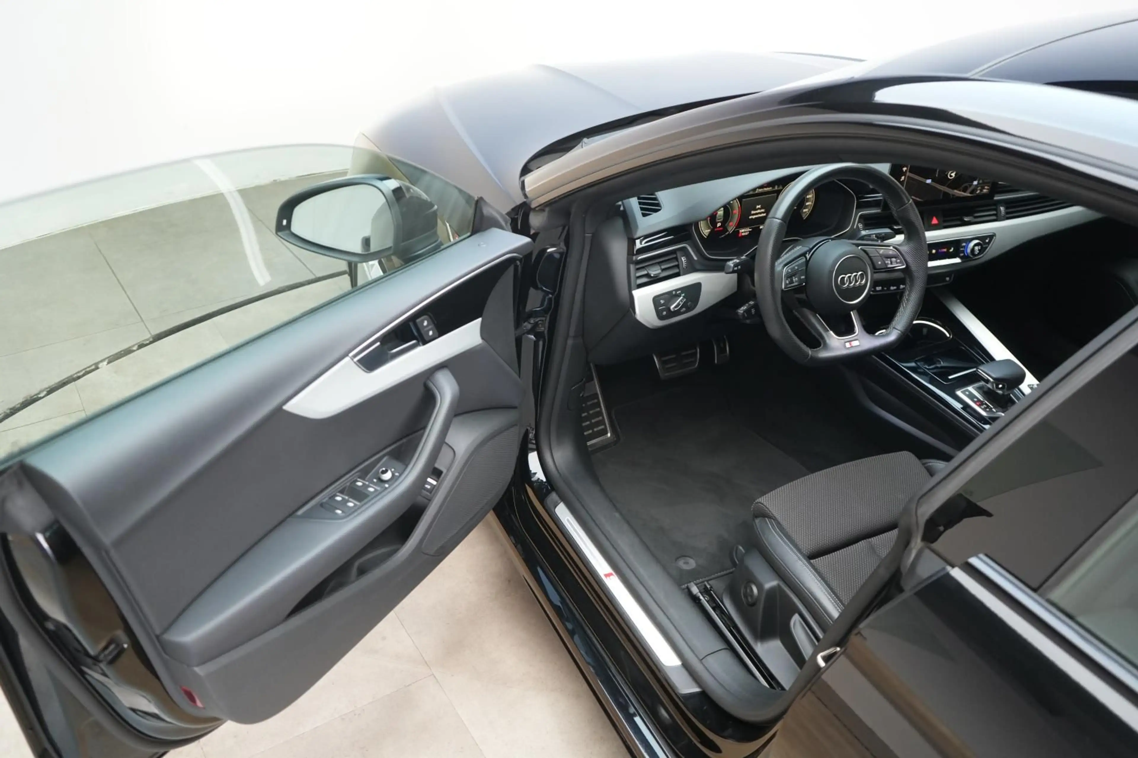 Audi A5 Sportback 40 TDI S tronic S line — photo 15