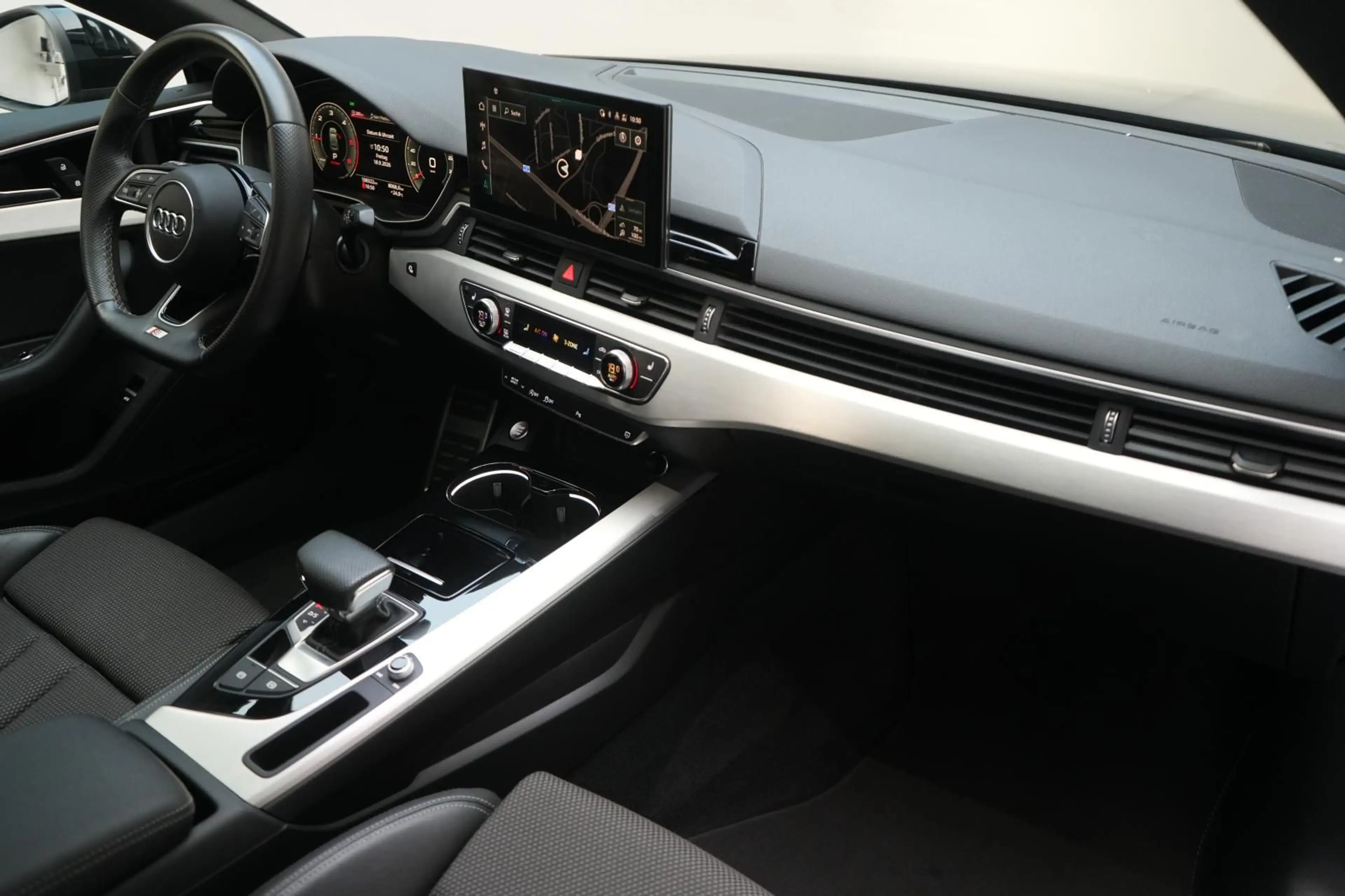 Audi A5 Sportback 40 TDI S tronic S line — photo 8