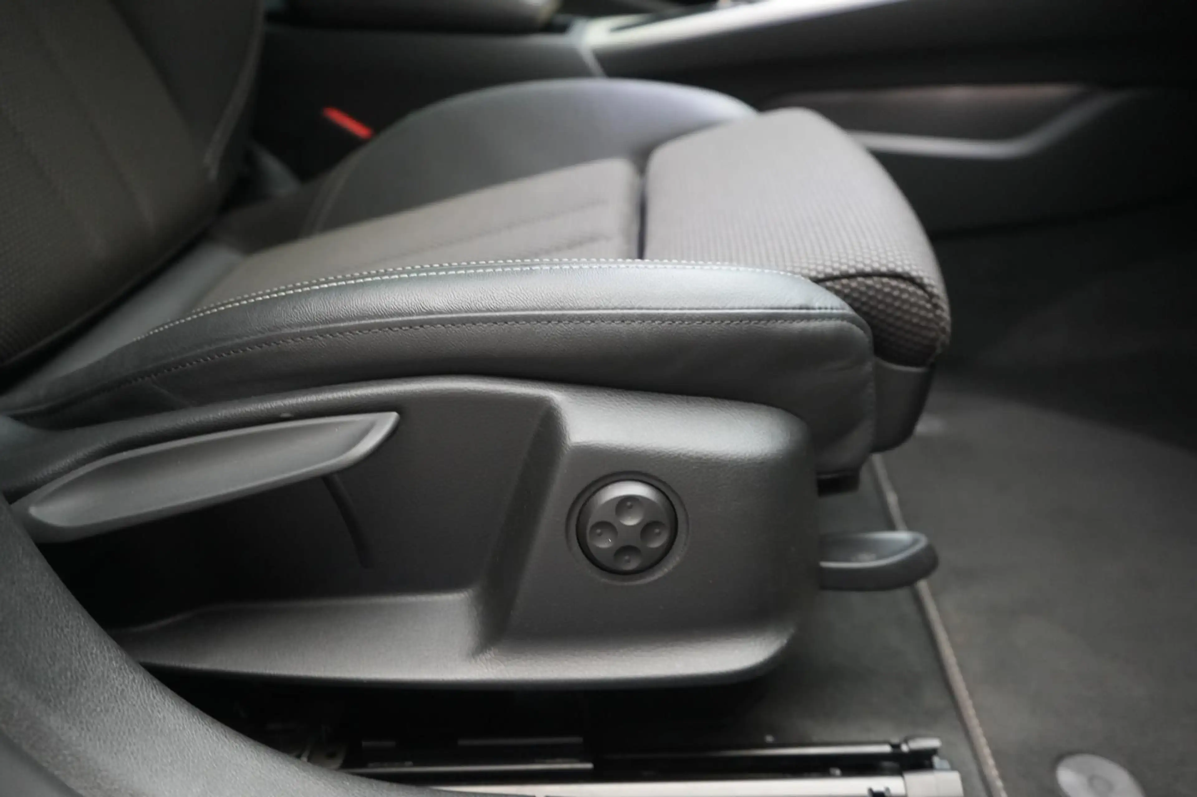 Audi A5 Sportback 40 TDI S tronic S line — photo 10
