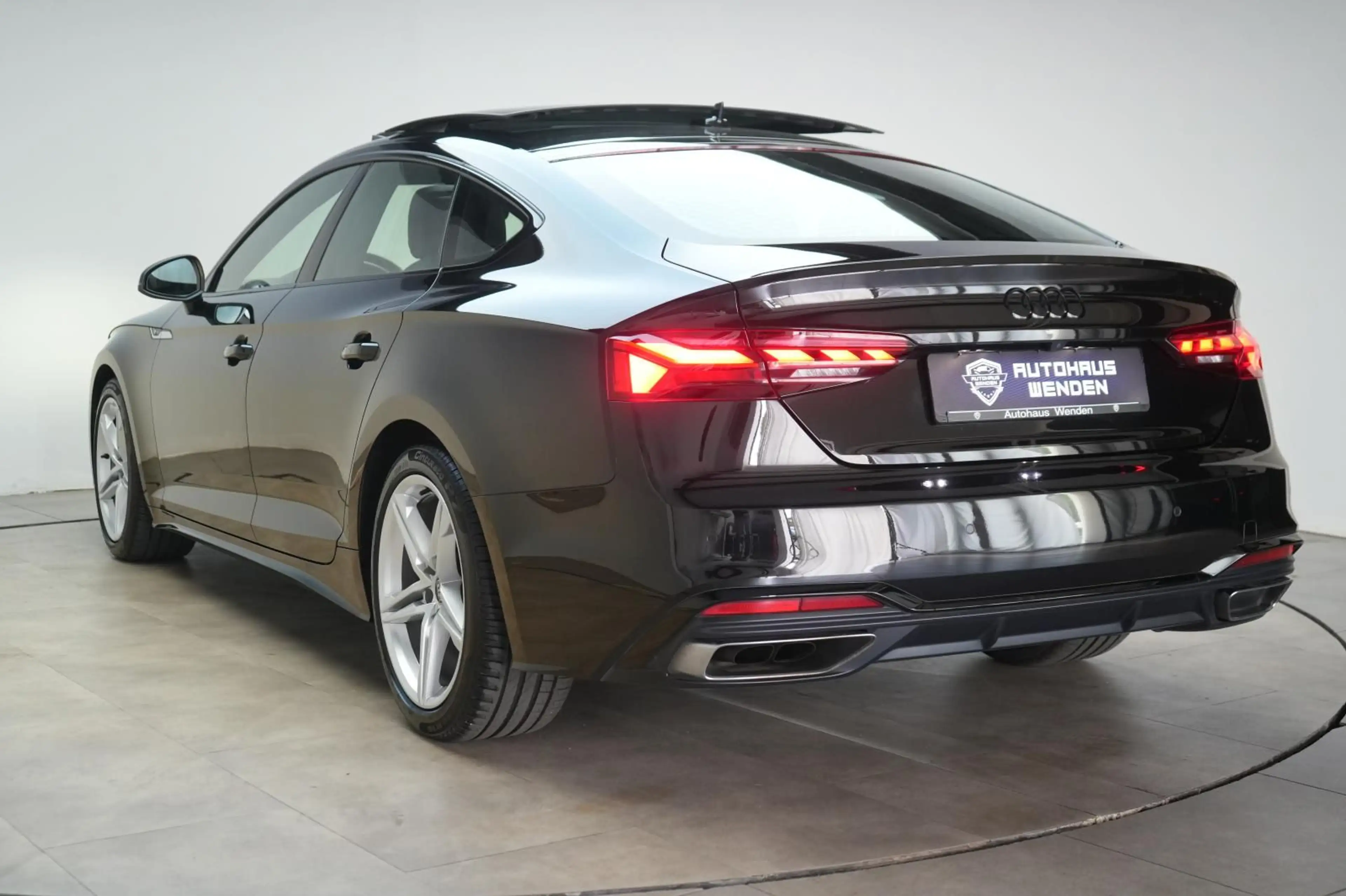 Audi A5 Sportback 40 TDI S tronic S line — photo 4