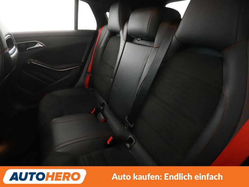 Mercedes-Benz CLA 45 AMG CLA 45 AMG Shooting Brake 4Matic Aut.*NAVI*LED* — photo 14