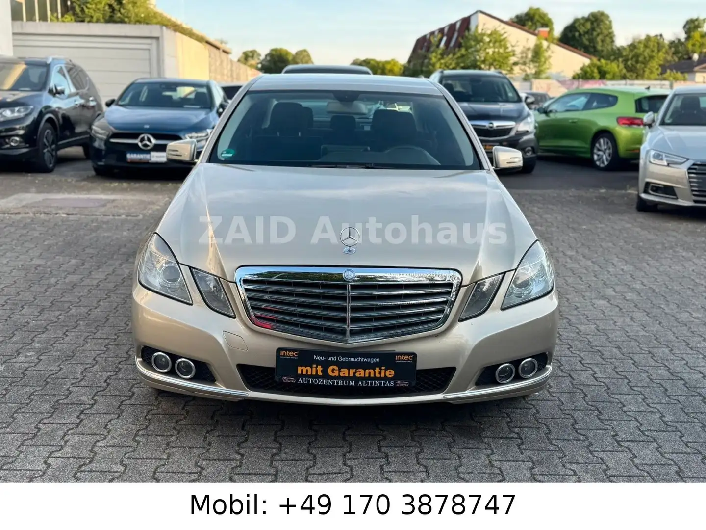 Mercedes-Benz E 220 E -Klasse Lim. E 220CDI BlueEfficiency*NAVI*PDC Beige - 2