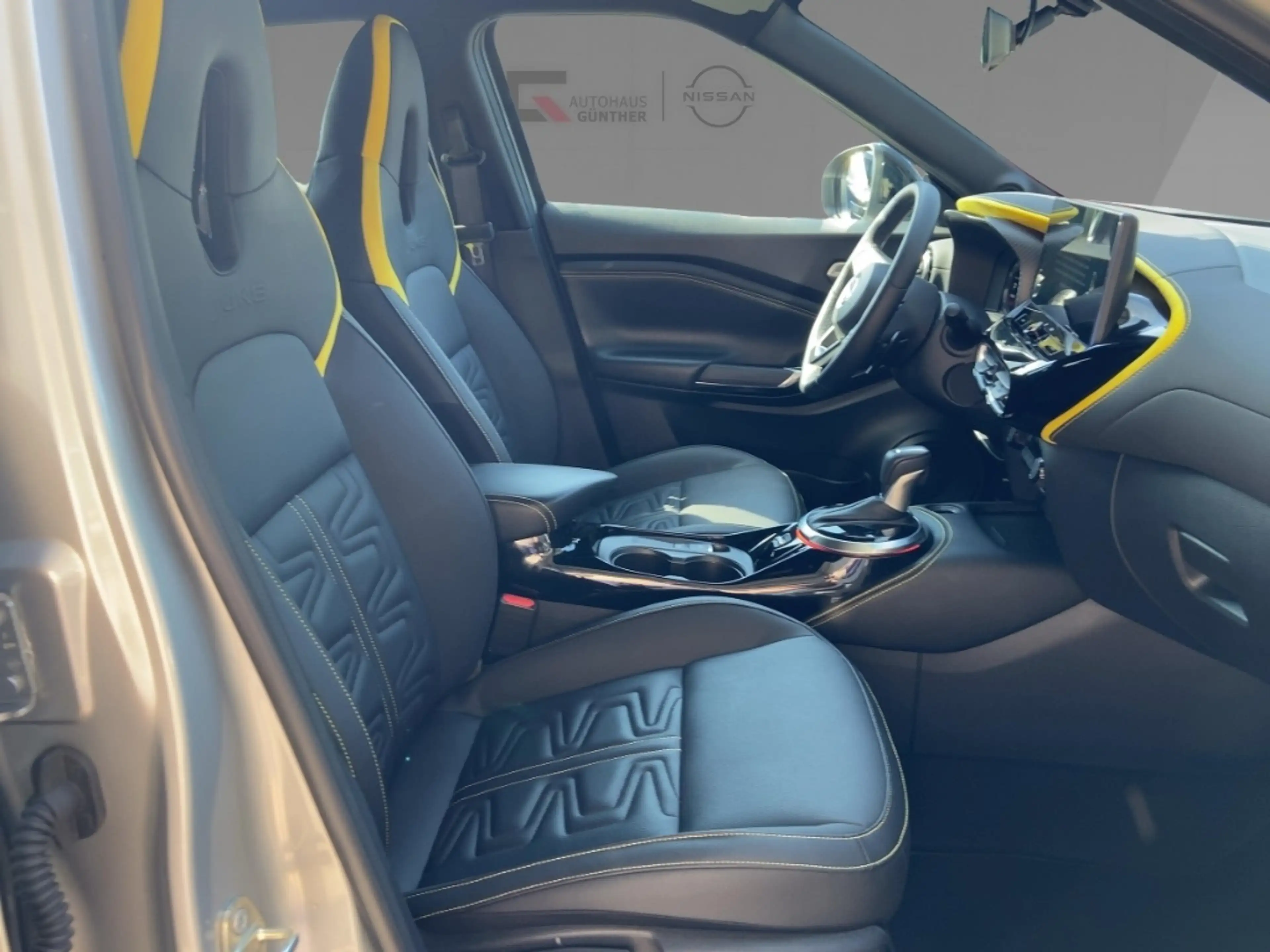 Nissan Juke N-SPORT 114PS Automatik Winter/Navi/Kamera/Carplay — photo 19