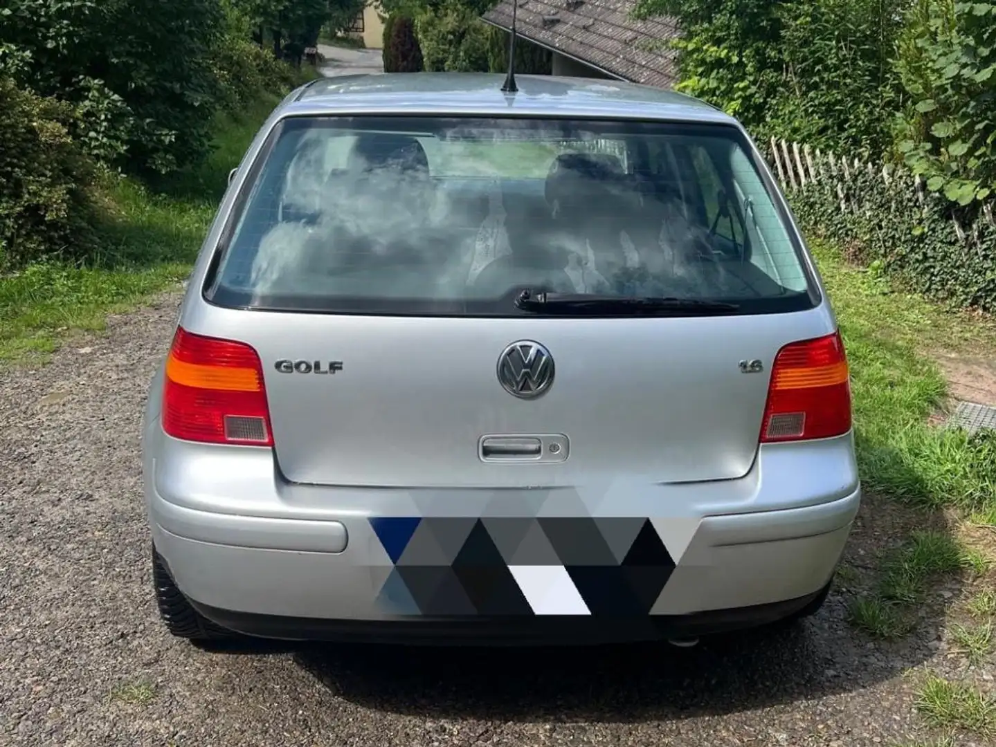 Volkswagen Golf Golf 1.6 Edition Grau - 2