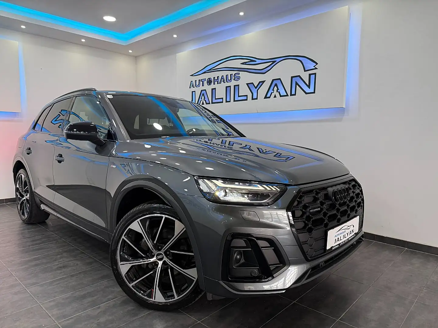 Audi Q5 40 TDI quattro 3XS-line, VIRTUAL, ACC, B&O, MAT... Grau - 1