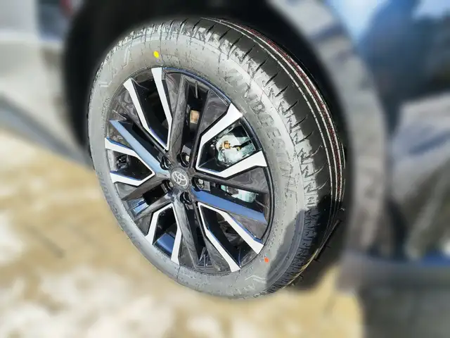 Toyota bZ4X Elektro 73kWh AWD ACC+LED+Navi+Pano+SHZ+360 Ansicht 8