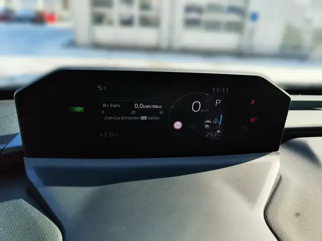 Toyota bZ4X Elektro 73kWh AWD ACC+LED+Navi+Pano+SHZ+360 Ansicht 11