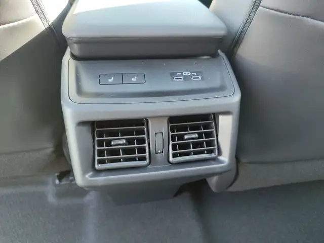 Toyota bZ4X Elektro 73kWh AWD ACC+LED+Navi+Pano+SHZ+360 Ansicht 15