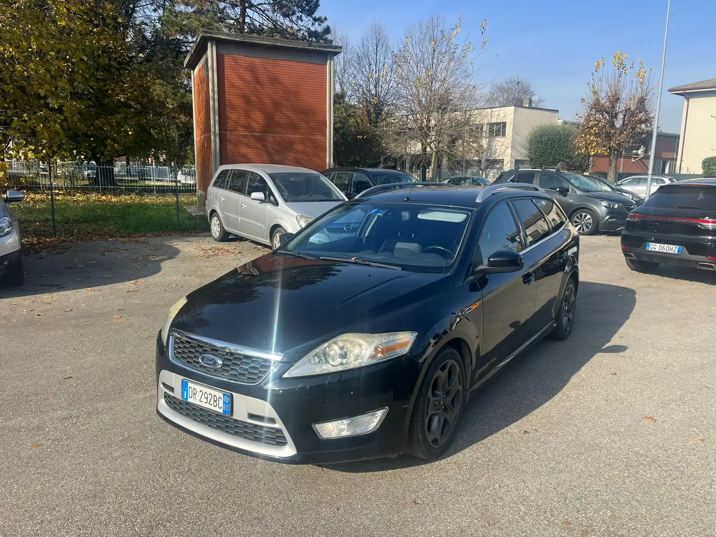 Ford Mondeo Mondeo SW 2.0 tdci Titanium 6tronic dpf Gris - 2