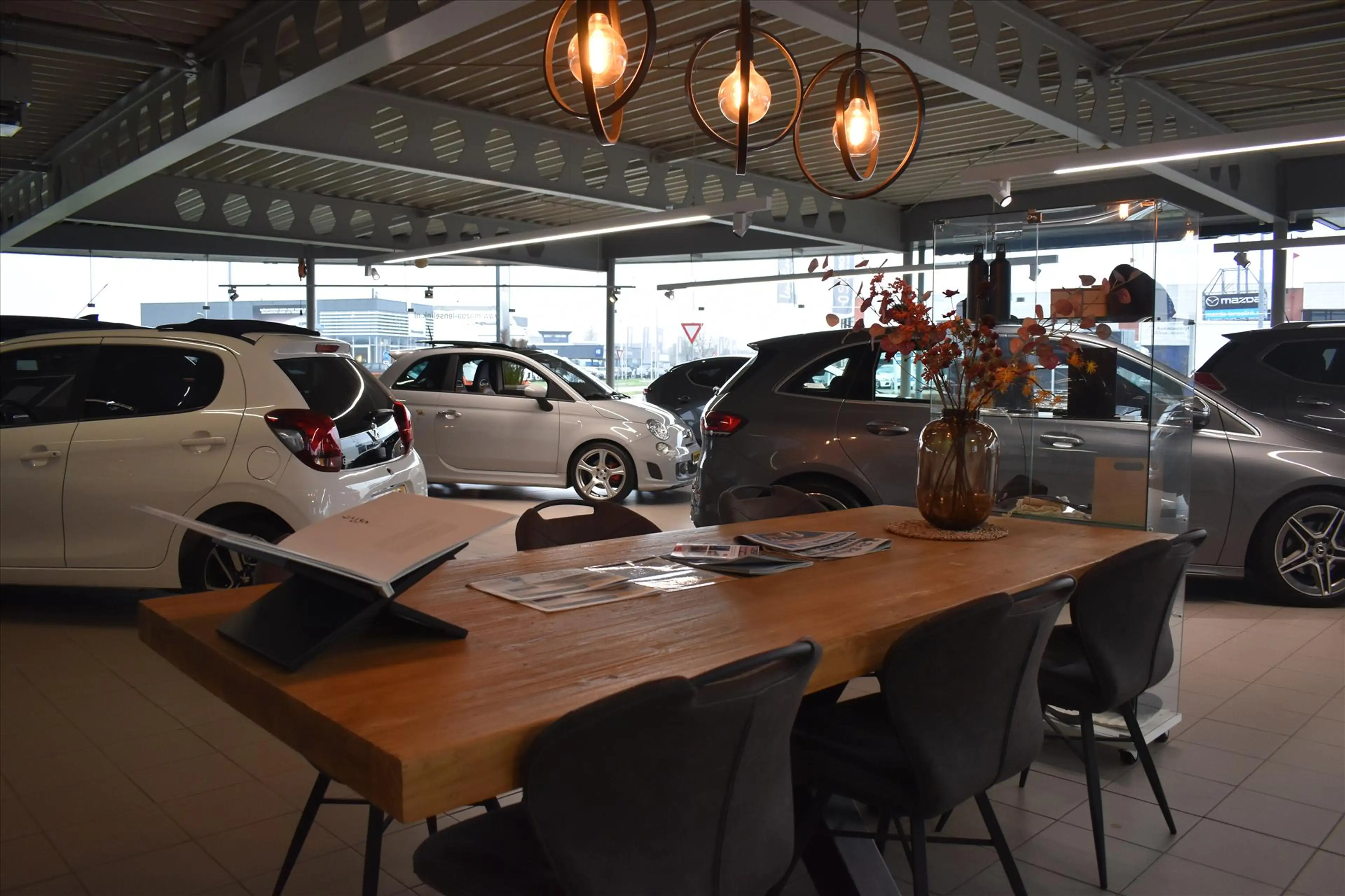 Mazda 2 Hybrid 1.5 Exclusive Line AUTOMAAT | Stoel & stuur — photo 31
