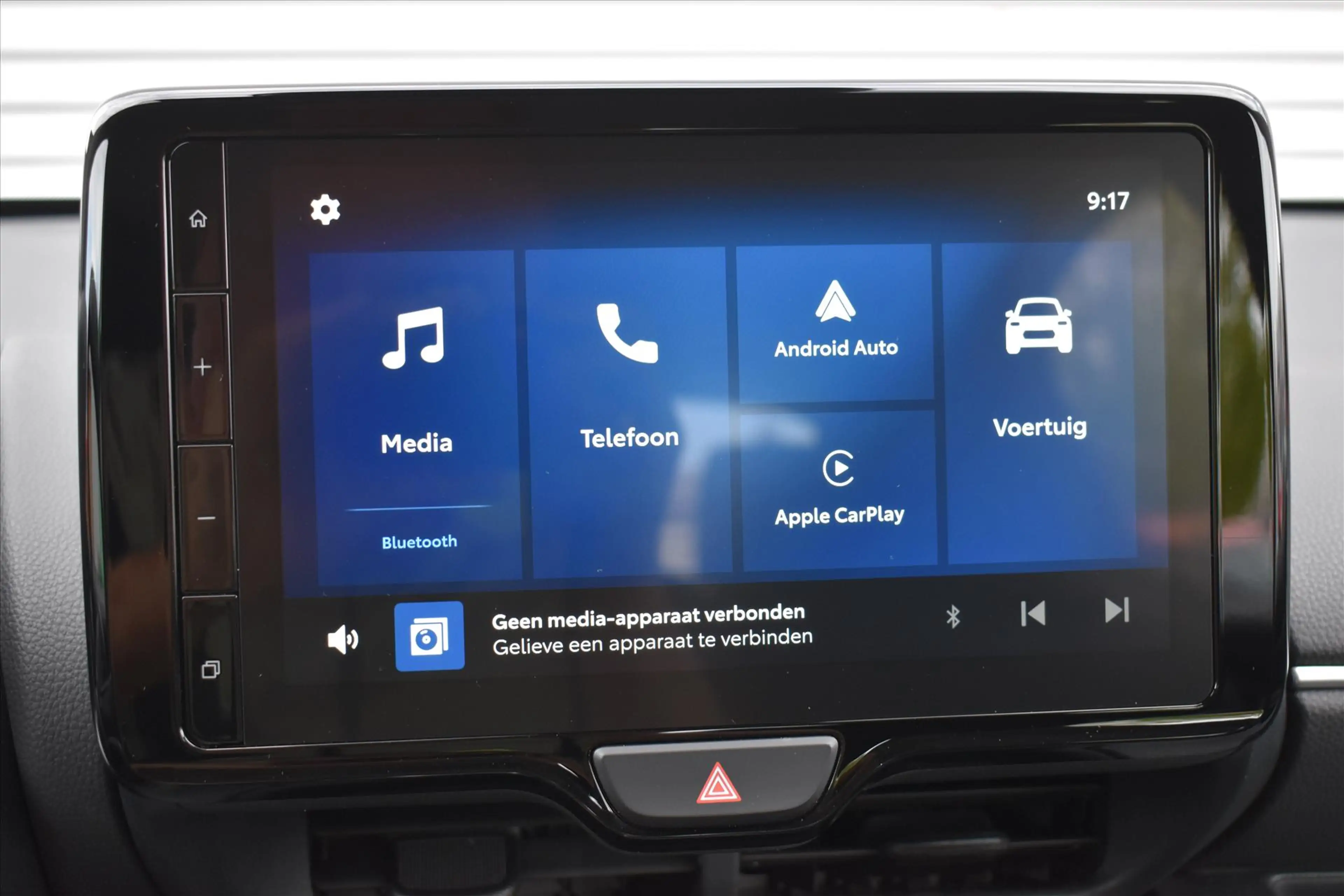 Mazda 2 Hybrid 1.5 Exclusive Line AUTOMAAT | Stoel & stuur — photo 19