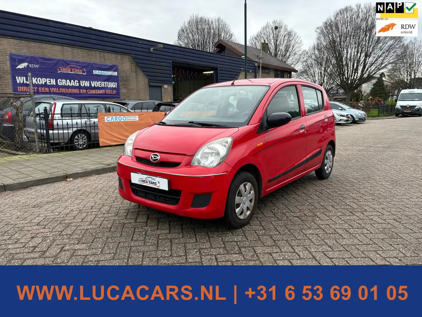 Daihatsu Cuore 1.0 Trend NIEUWE APK! Rot - 1
