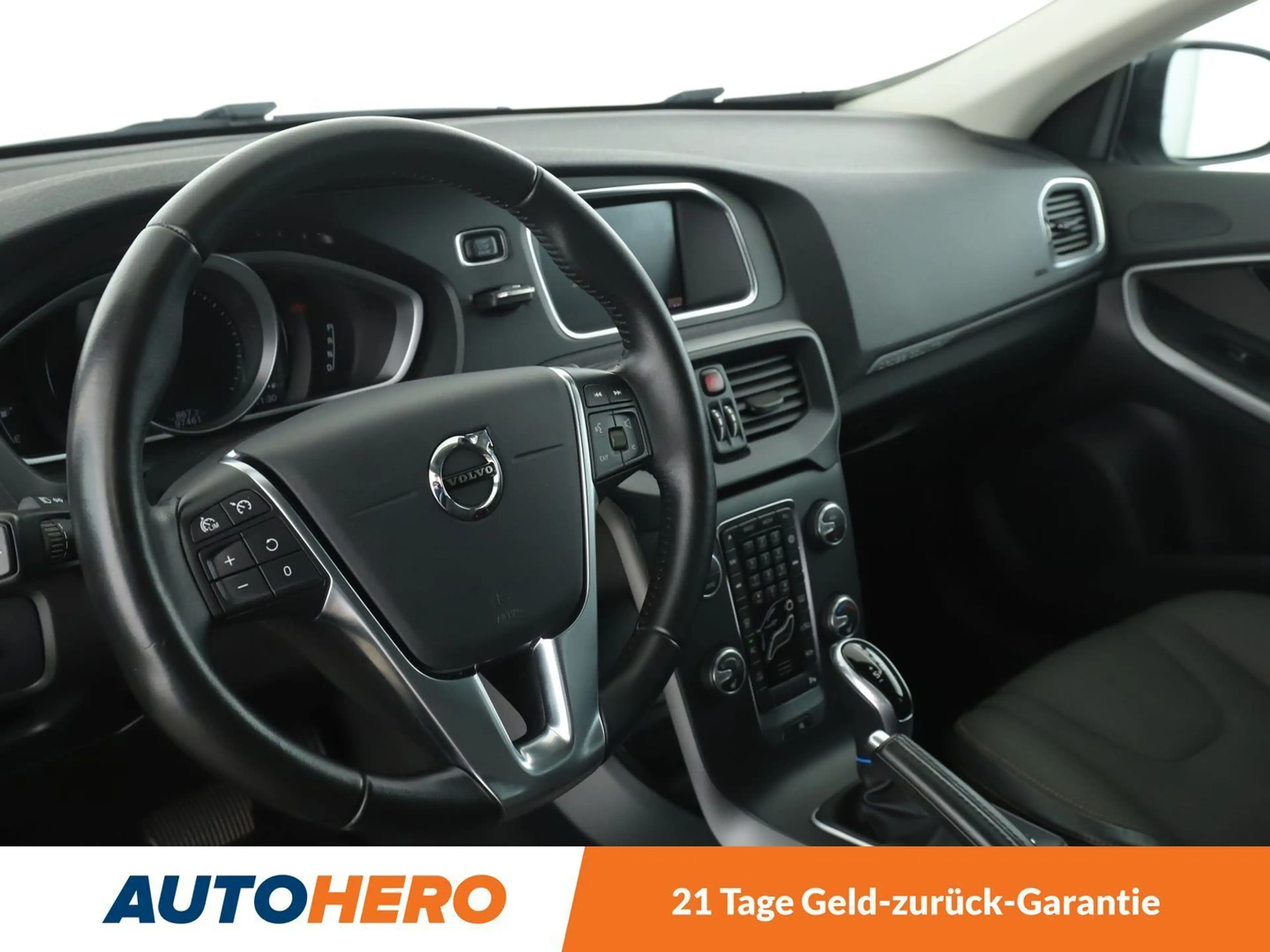 Volvo V40 Cross Country 1.5 Plus Aut.*NAVI*CAM*TEMPO* — photo 11