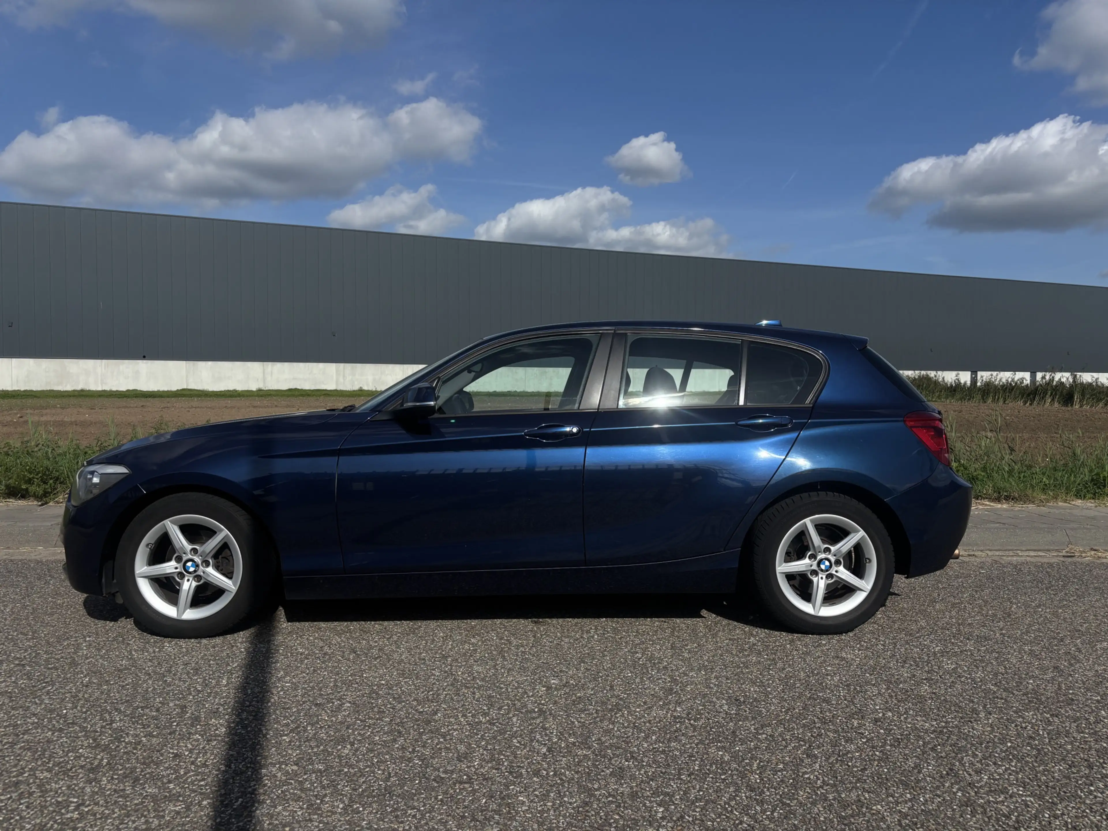 BMW 114 1-serie 114i EDE Navigatie/ LM velgen — photo 10