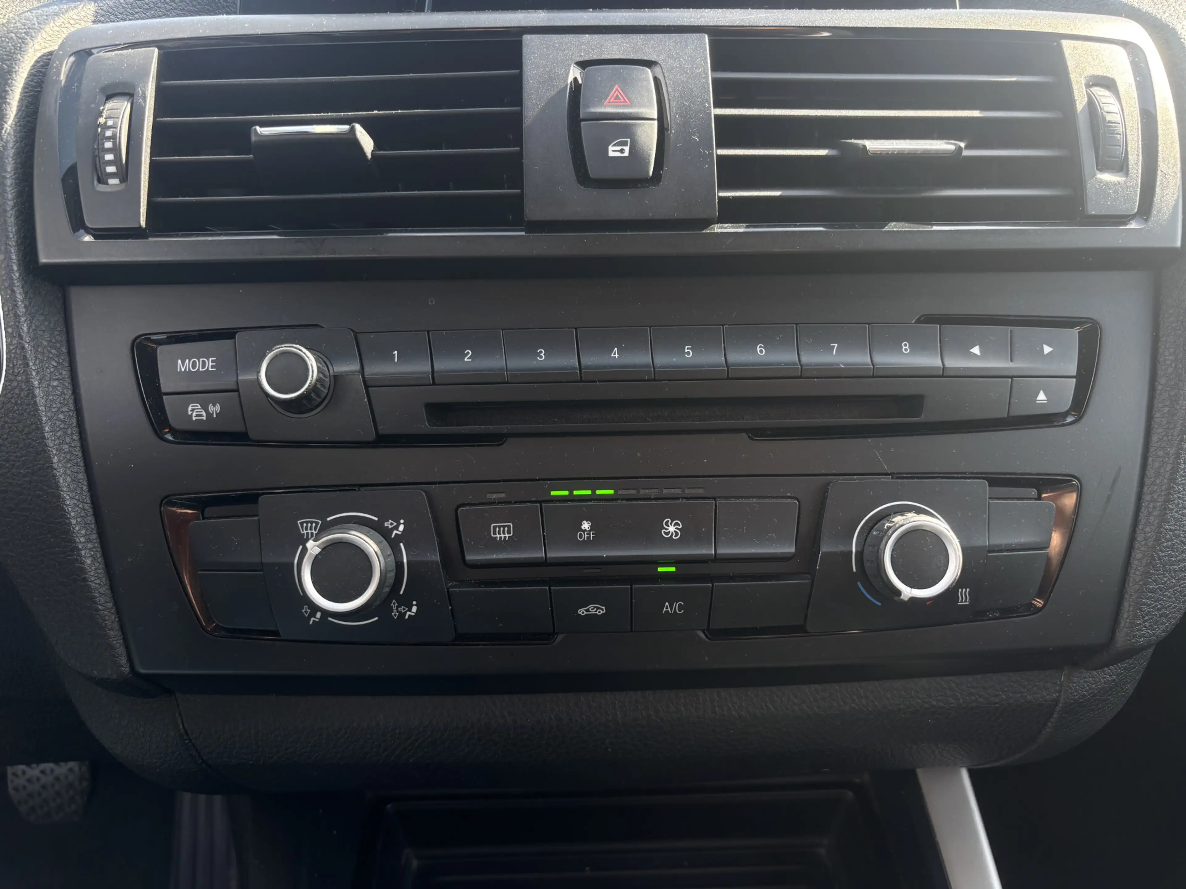 BMW 114 1-serie 114i EDE Navigatie/ LM velgen — photo 18