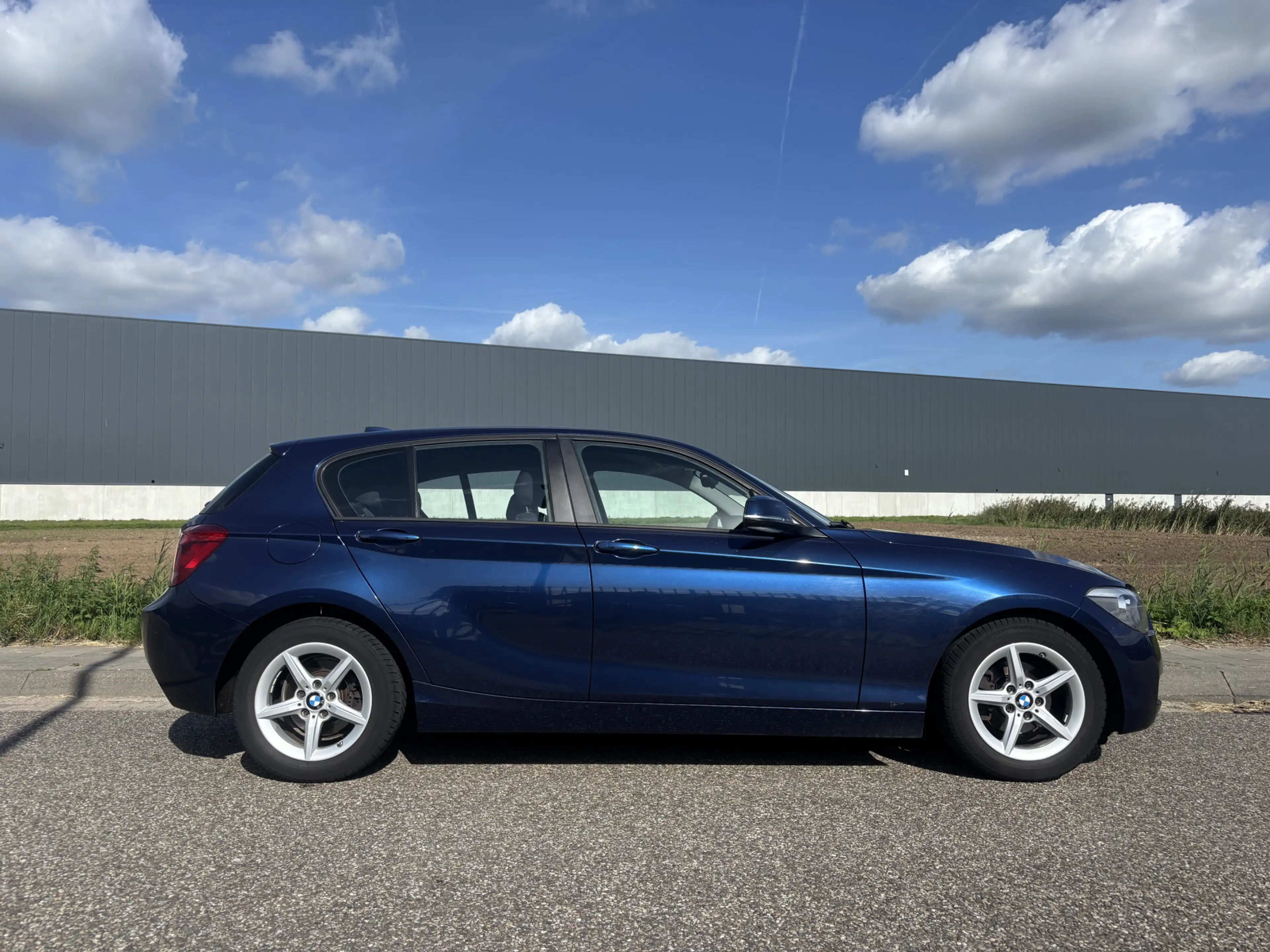 BMW 114 1-serie 114i EDE Navigatie/ LM velgen — photo 2