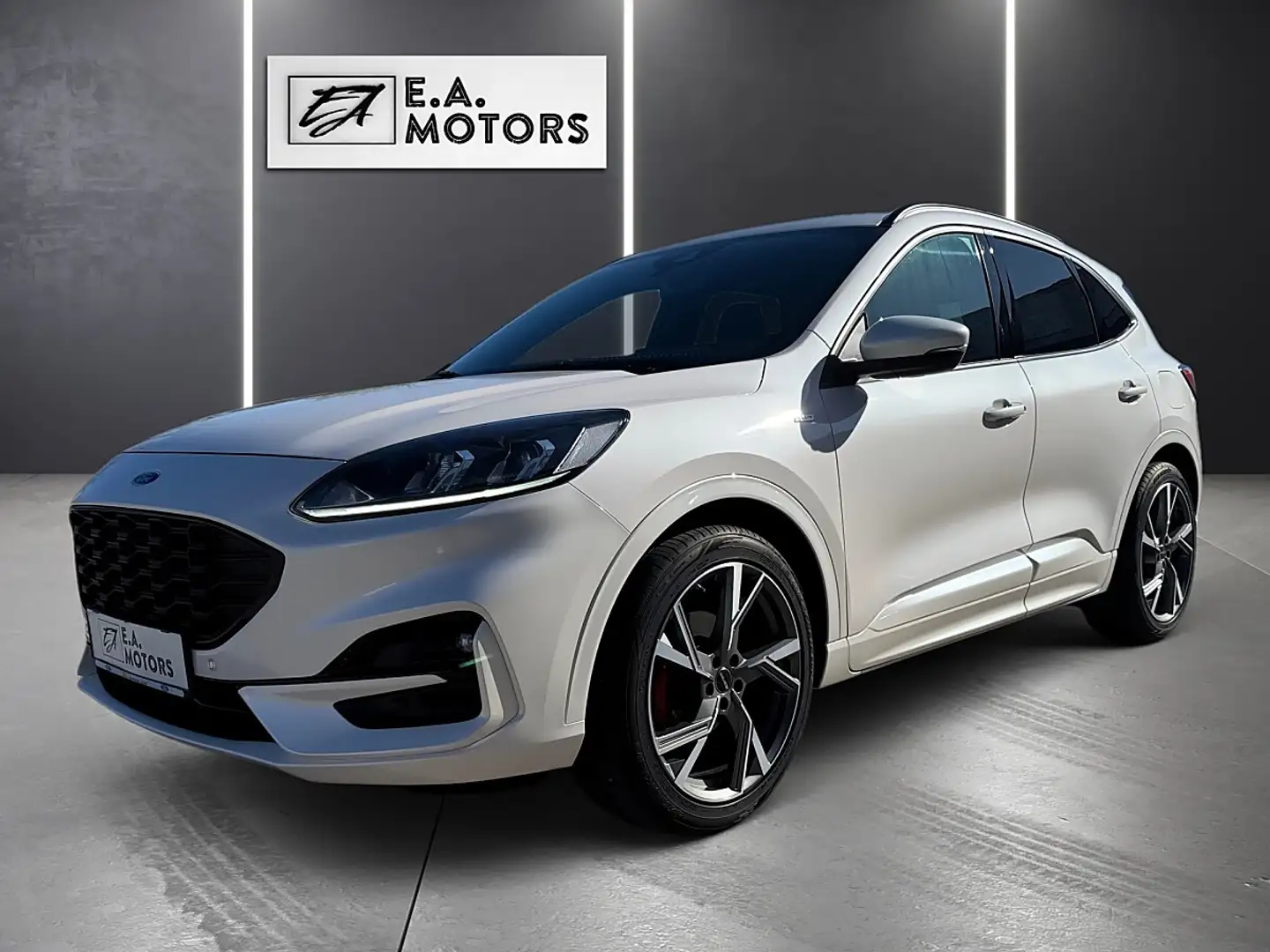 Ford Kuga 1,5 EcoBlue ST-Line Aut. / 1. Hand / monatlich ... Weiß - 1