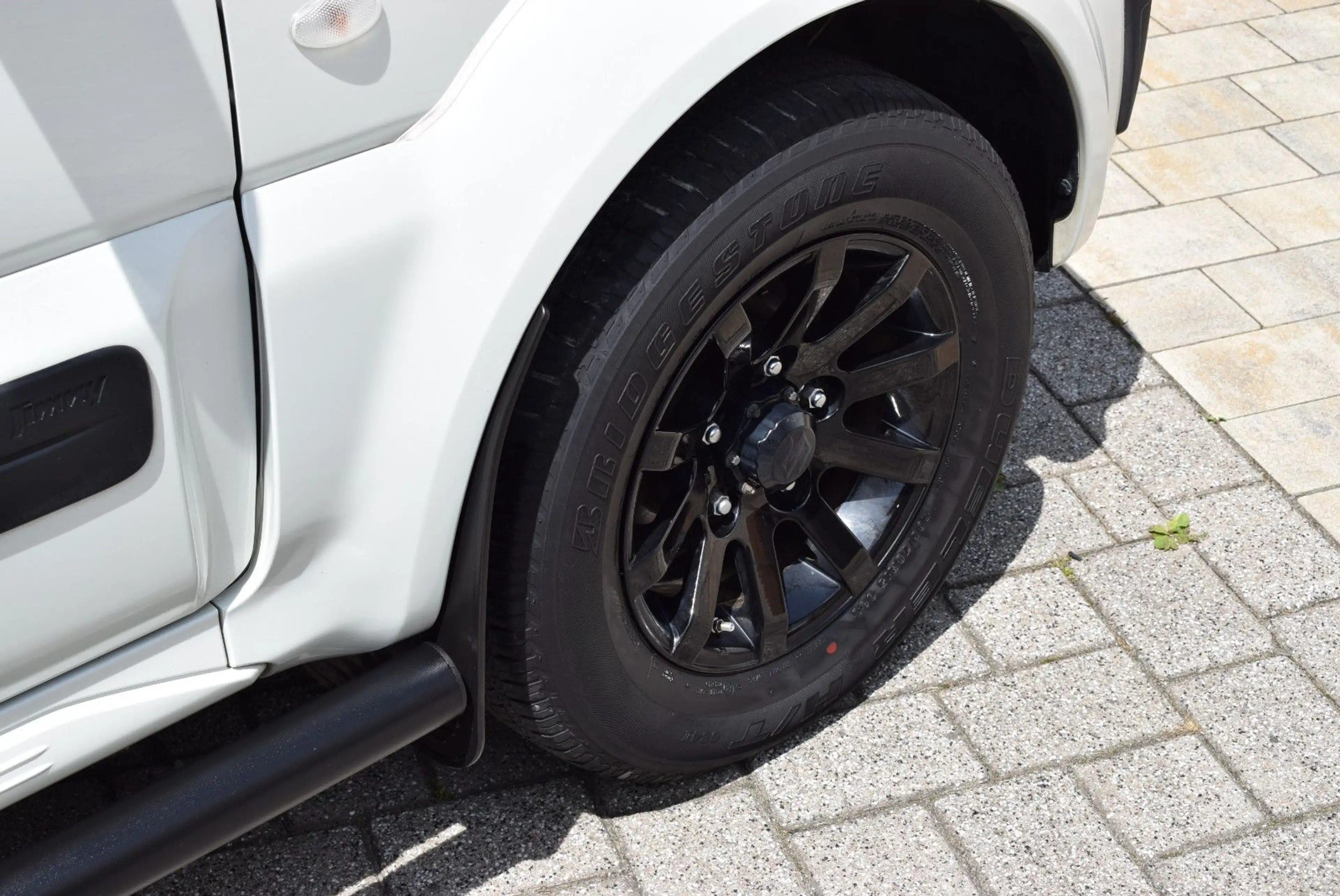 Suzuki Jimny Style BLACK & WHITE EDITION — photo 10