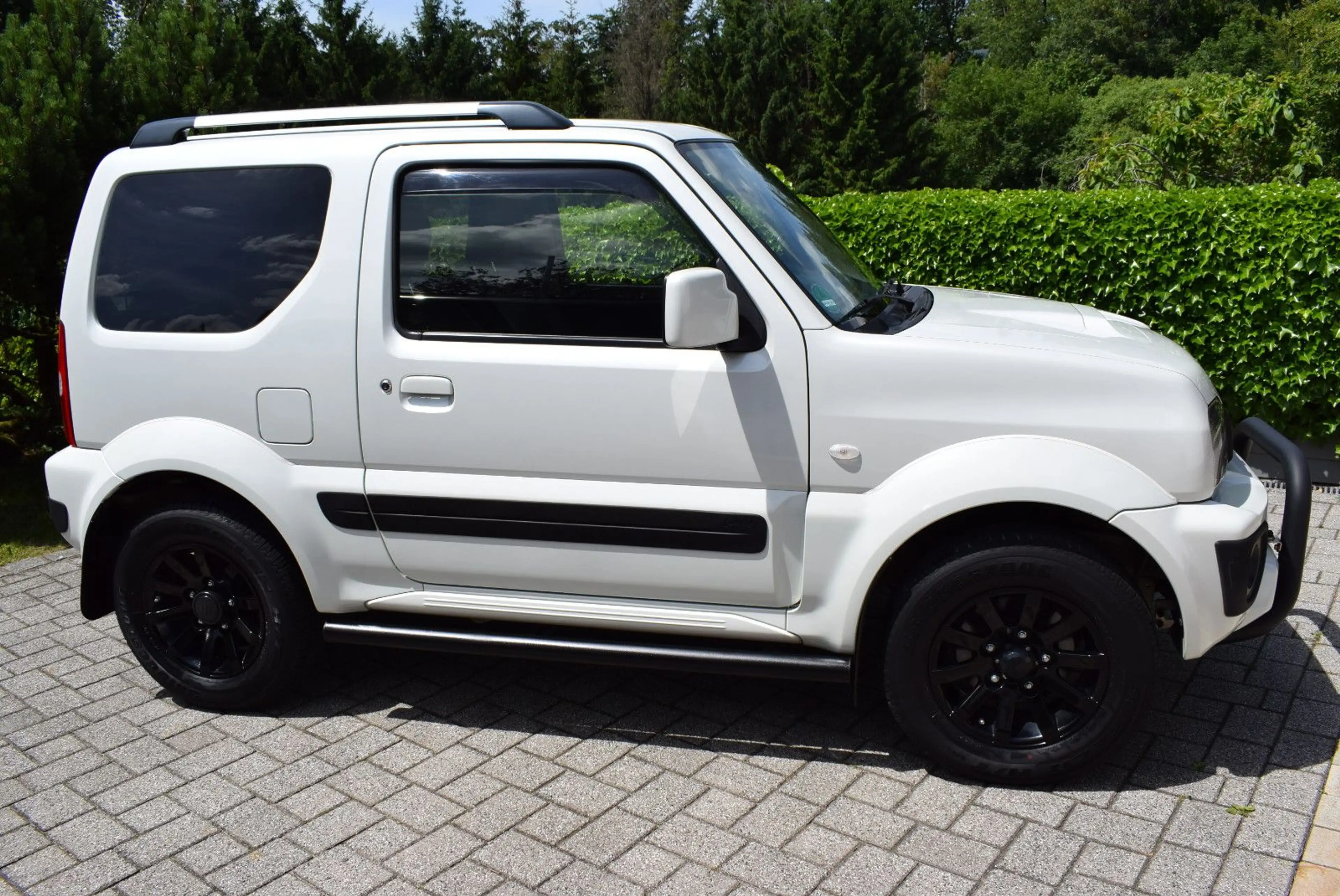 Suzuki Jimny Style BLACK & WHITE EDITION — photo 5