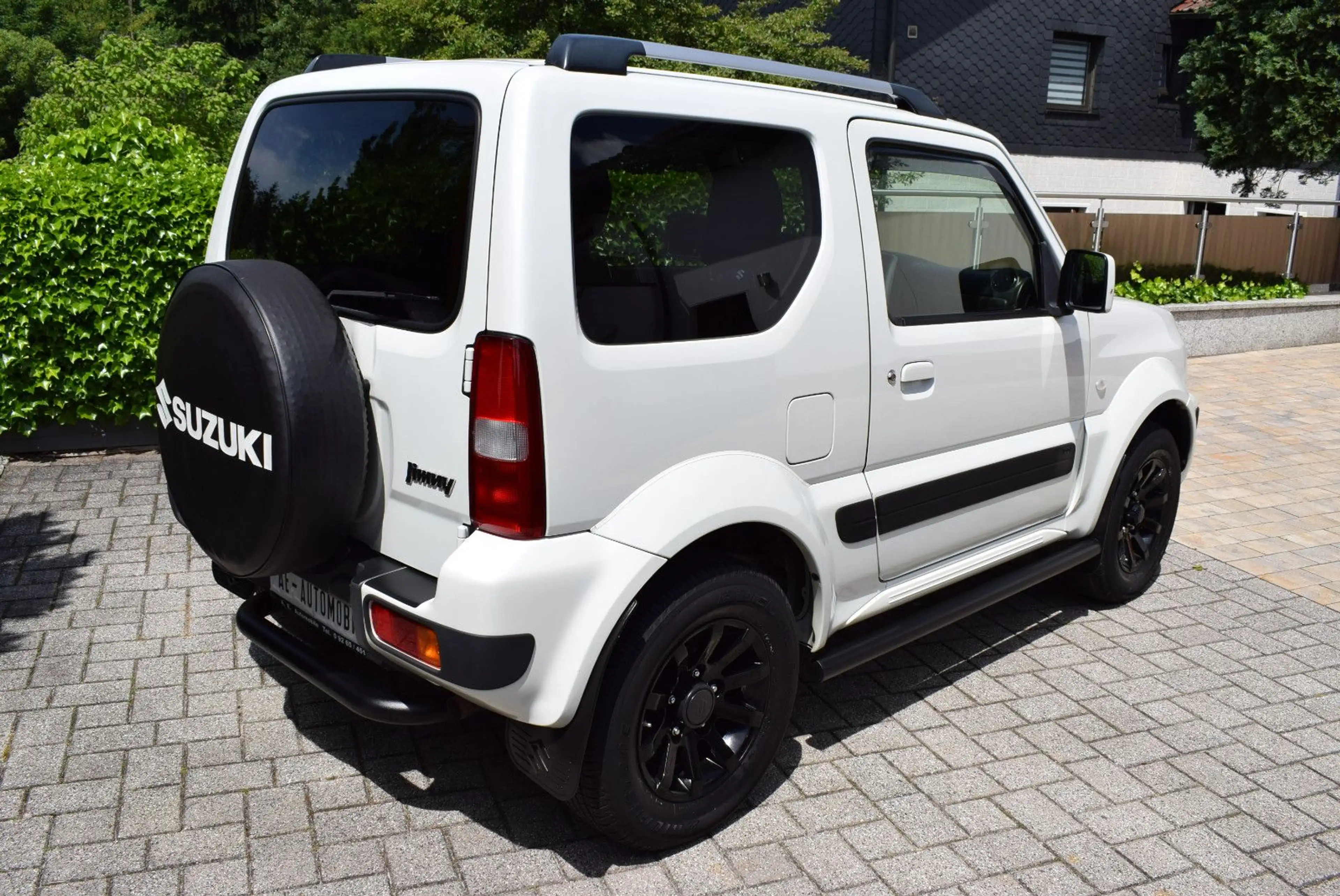 Suzuki Jimny Style BLACK & WHITE EDITION — photo 4