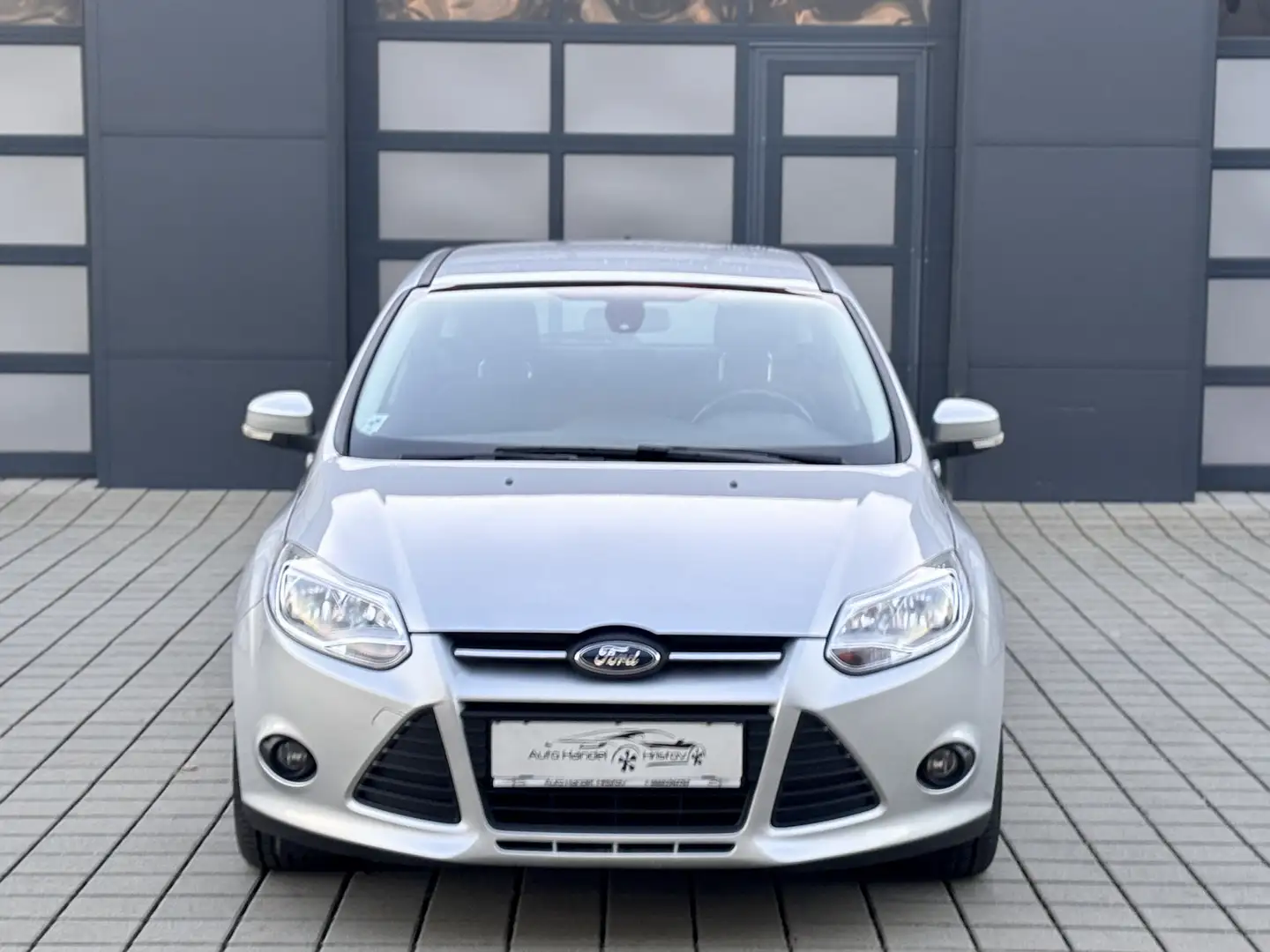 Ford Focus 1.0 EcoBoost Start-Stopp-System Ambiente - 2