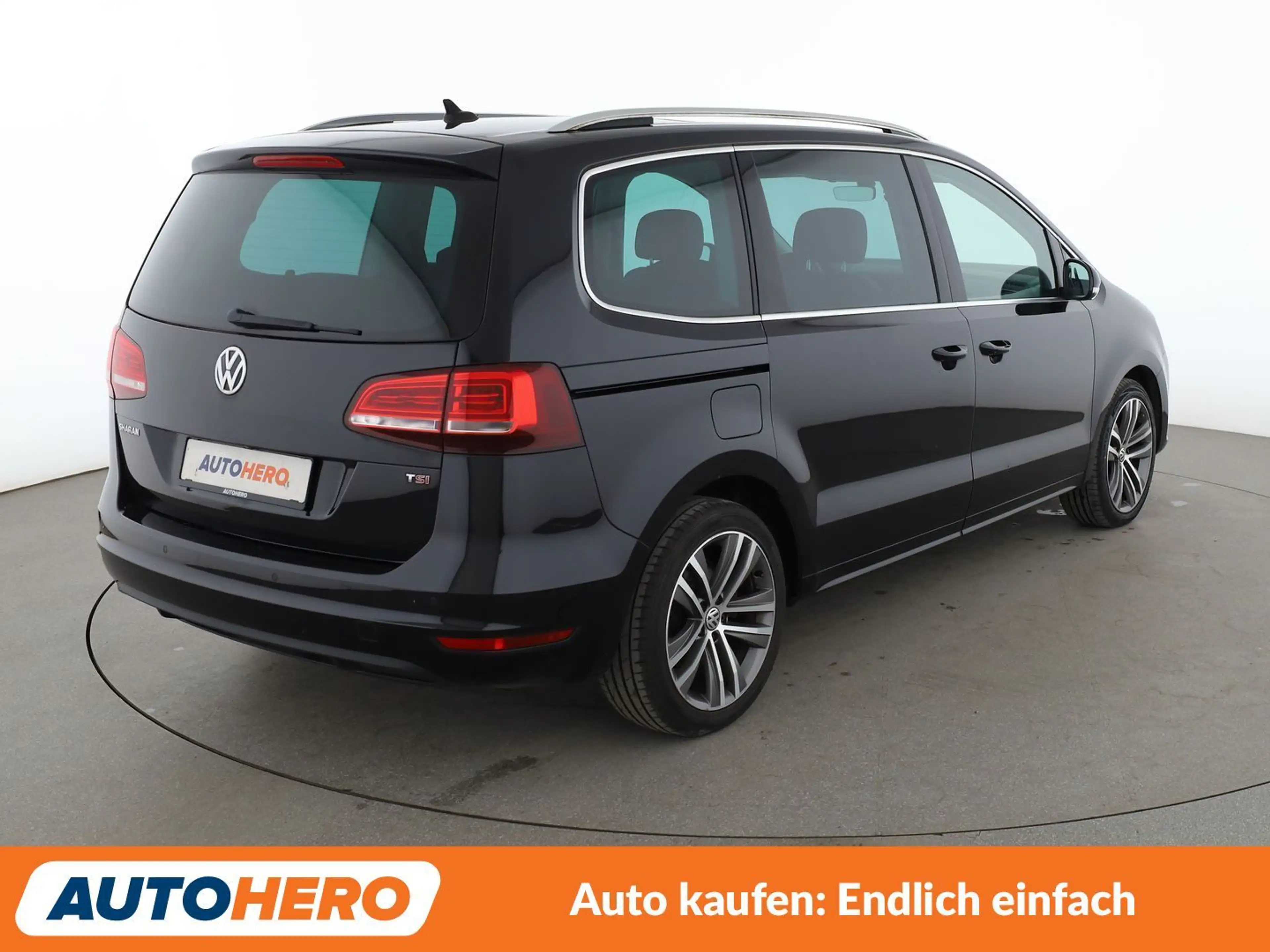Volkswagen Sharan 1.4 TSI Highline BMT Aut.*NAVI*XENON*ACC* — photo 6