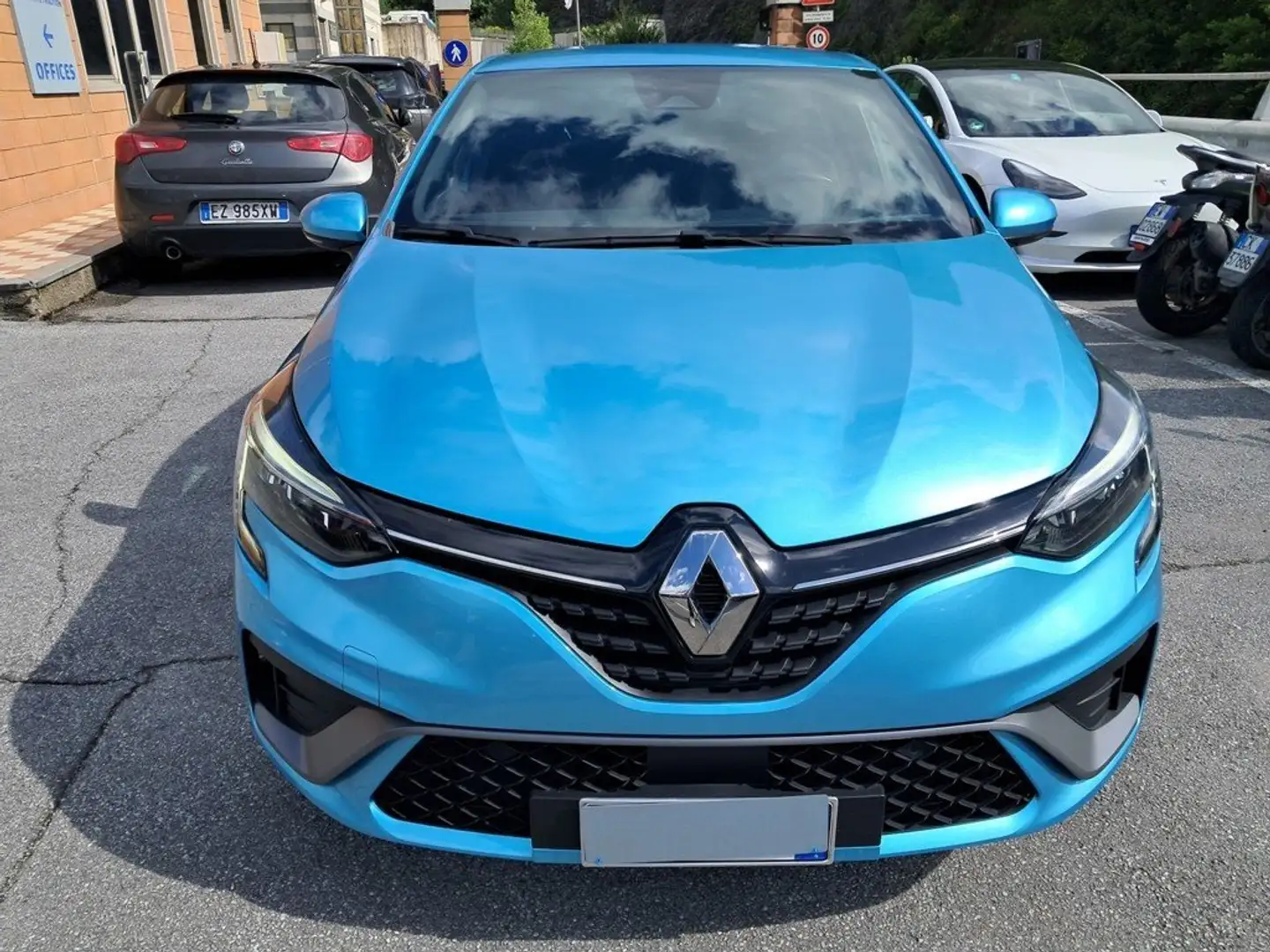 Renault Clio Clio 1.6 E-Tech hybrid R.S. Line 140cv - GF648 Blau - 2