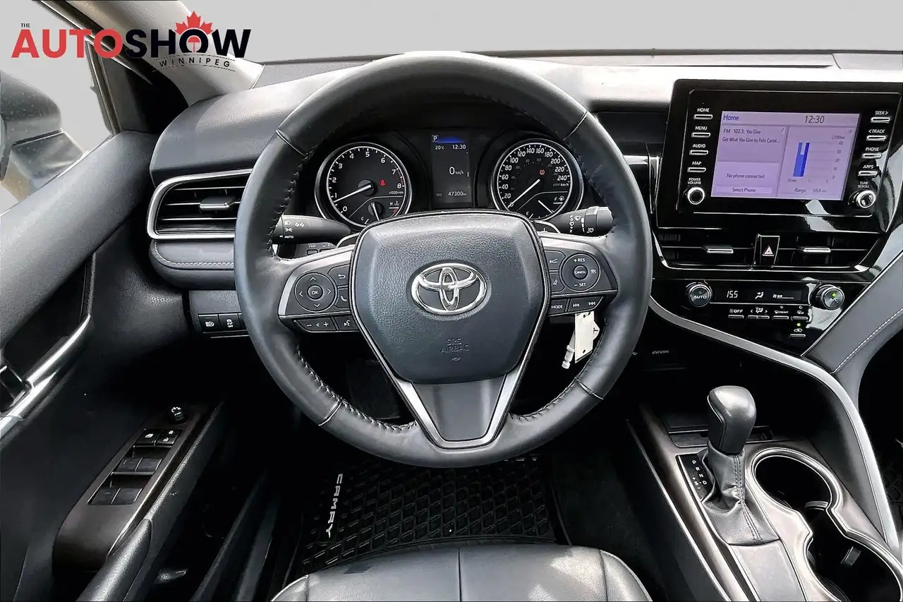 Toyota Camry снимка Toyota Camry