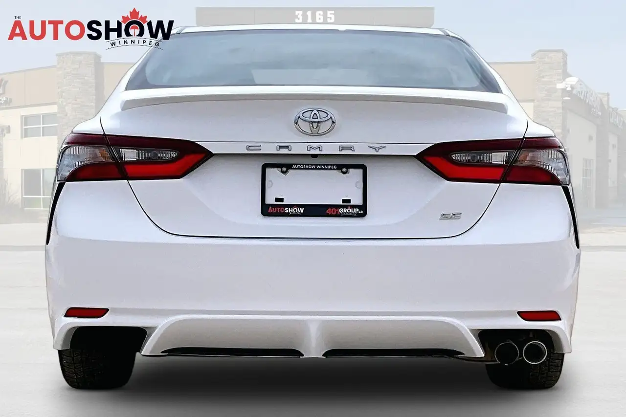 Toyota Camry снимка Toyota Camry