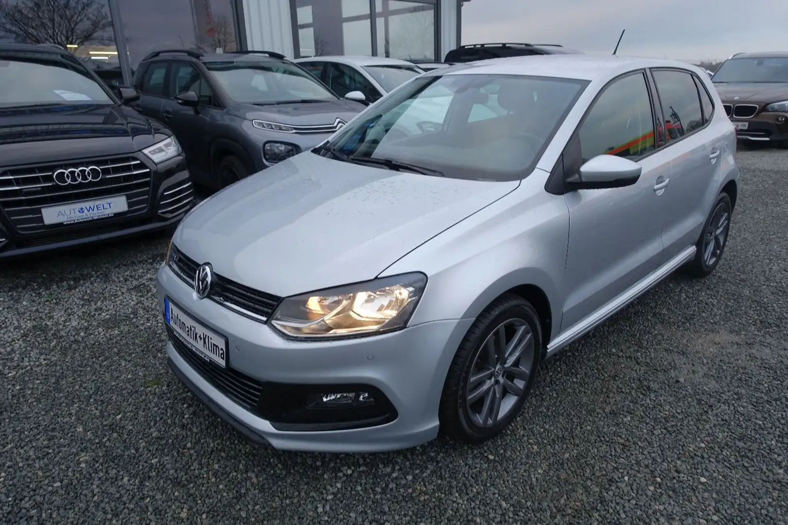 Volkswagen Polo 1.2 DSG R-Line KLIMAAUT KAM APP NAV TÜV Neu Silber - 2