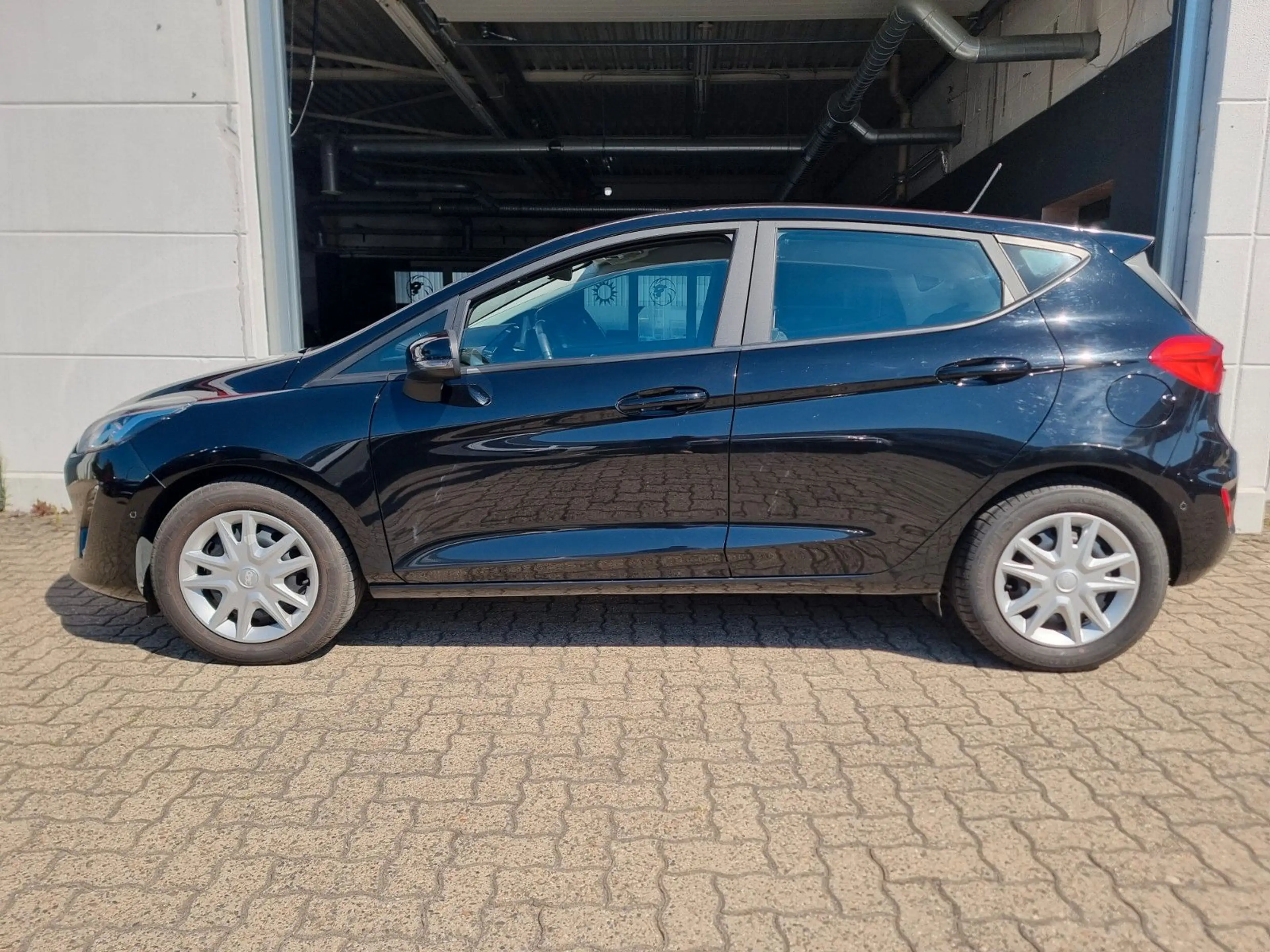 Ford Fiesta Cool & Connect 1.0 74 kW/ 1-Hand /Kamera — photo 5