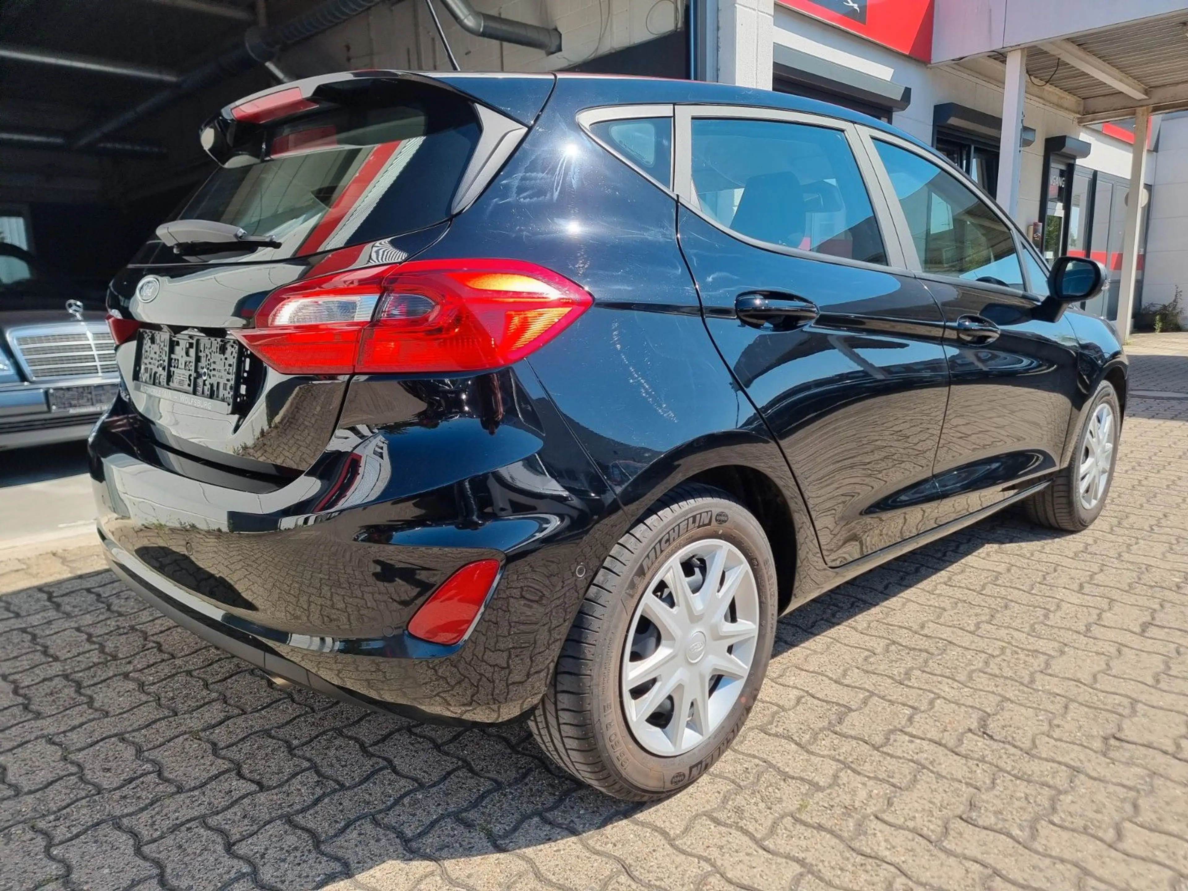 Ford Fiesta Cool & Connect 1.0 74 kW/ 1-Hand /Kamera — photo 7