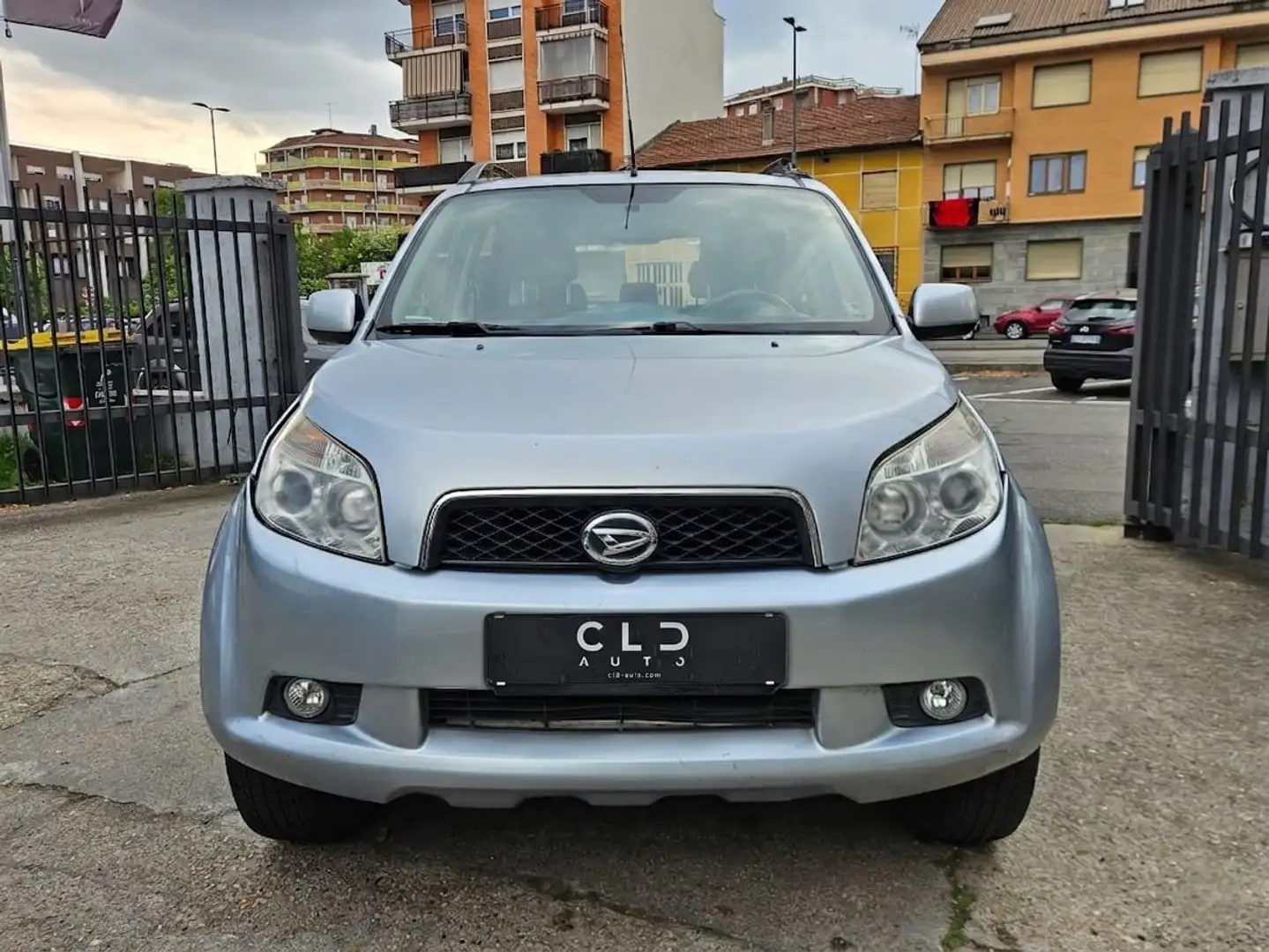 Daihatsu Terios Terios 1.5 GPL 4WD Grau - 2