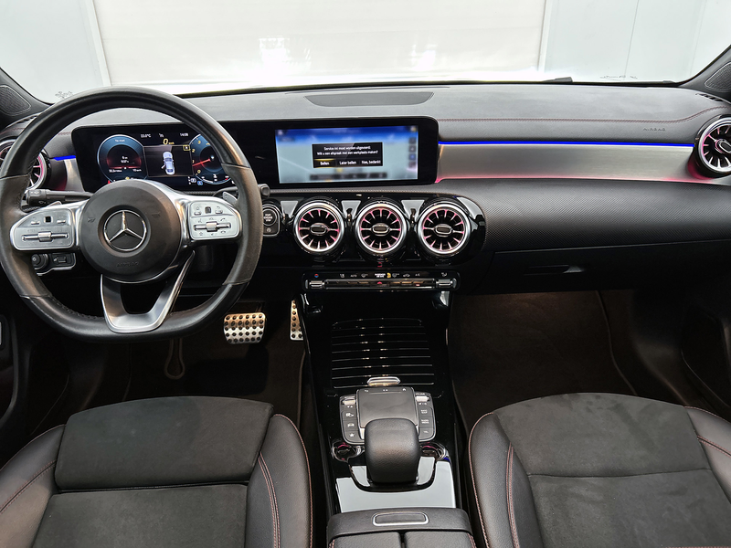 Mercedes-Benz CLA 250 Premium Plus AMG-Line (Perfect OndH, Panorama, Sfe — photo 2