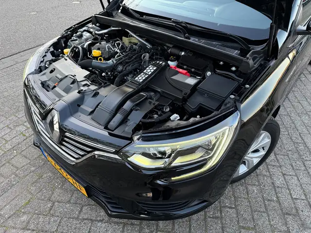 Renault Megane view 22