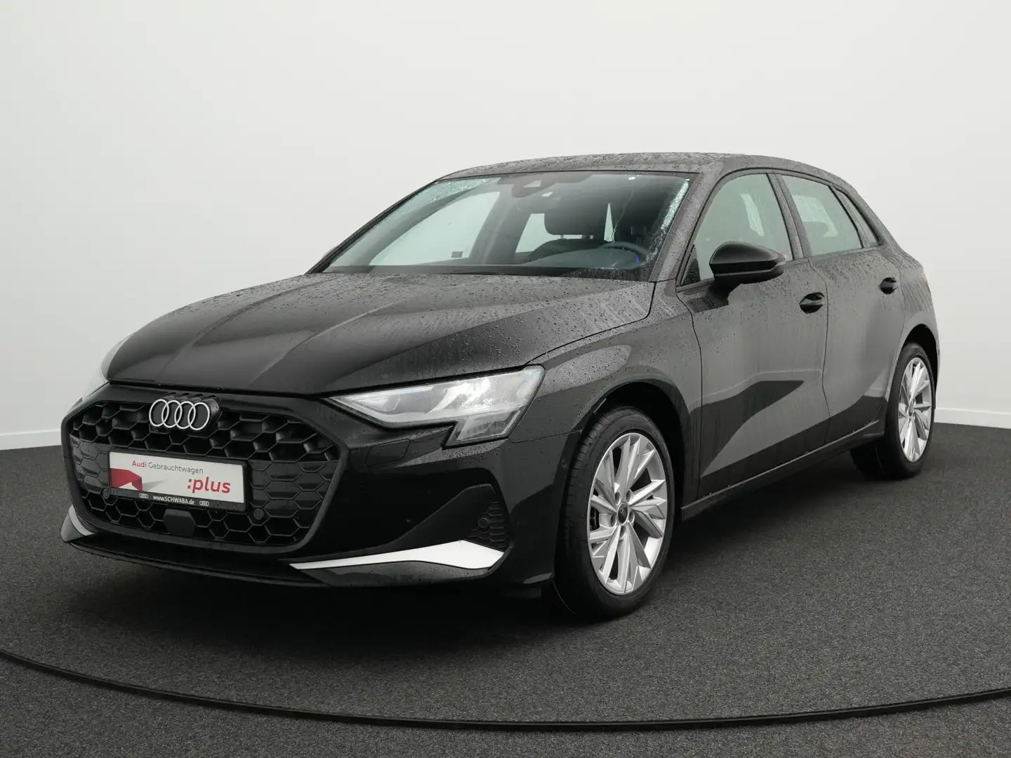 Audi A3 advanced 30 TFSI *AHK*NAVI*8-fach* Schwarz - 2