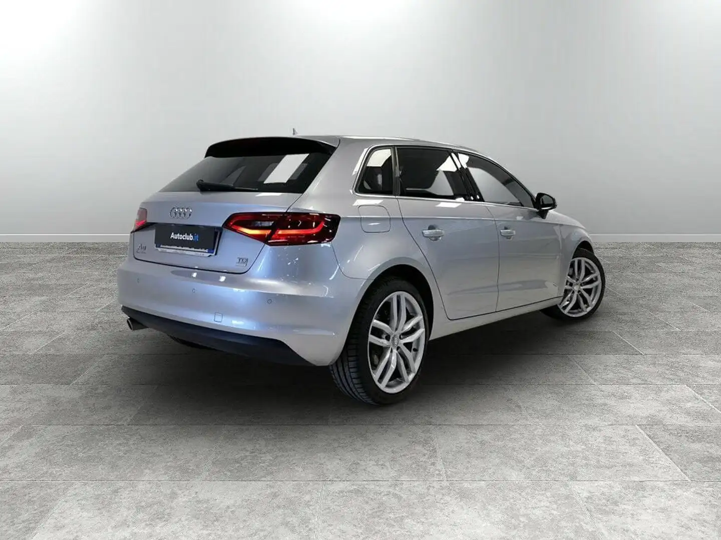 Audi A3 SPB TDI clean diesel Business Grey - 2