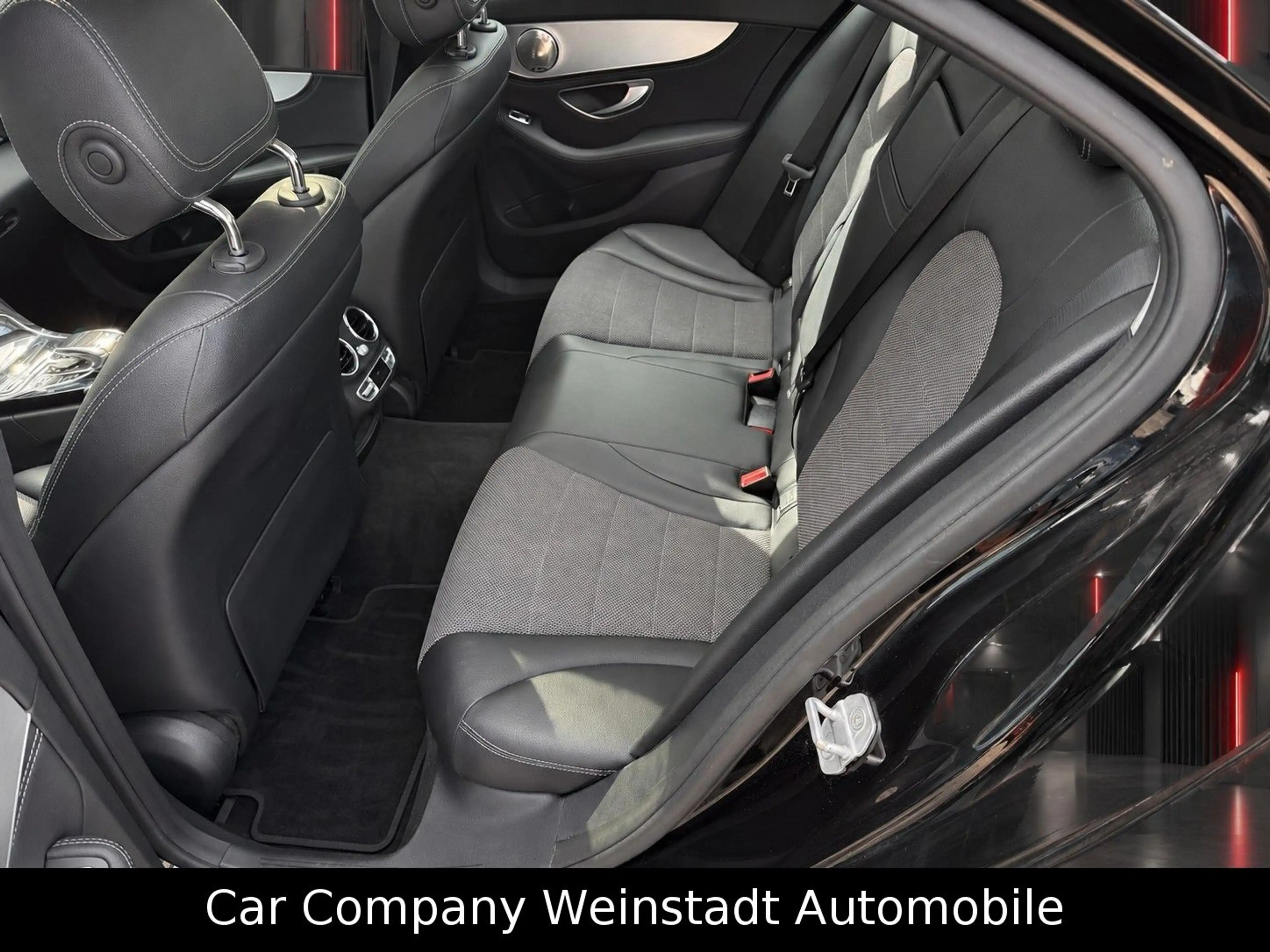 Mercedes-Benz C 250 C Limousine C 250 BlueTec / d 4Matic — photo 11