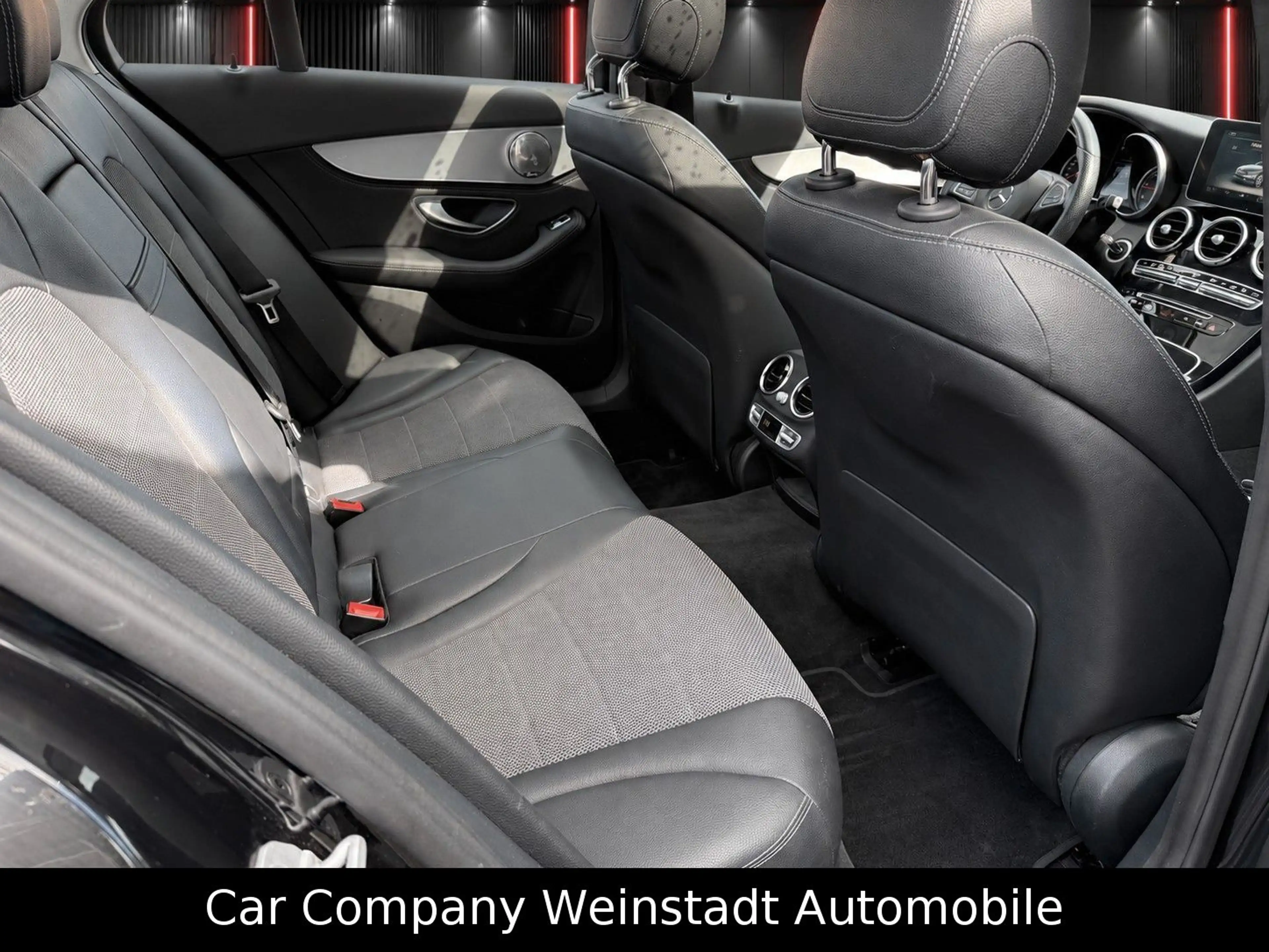 Mercedes-Benz C 250 C Limousine C 250 BlueTec / d 4Matic — photo 13