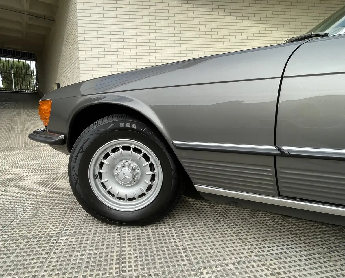 Mercedes-Benz SLC 280, foto 3
