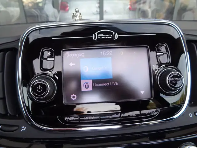 Fiat 500 view 11
