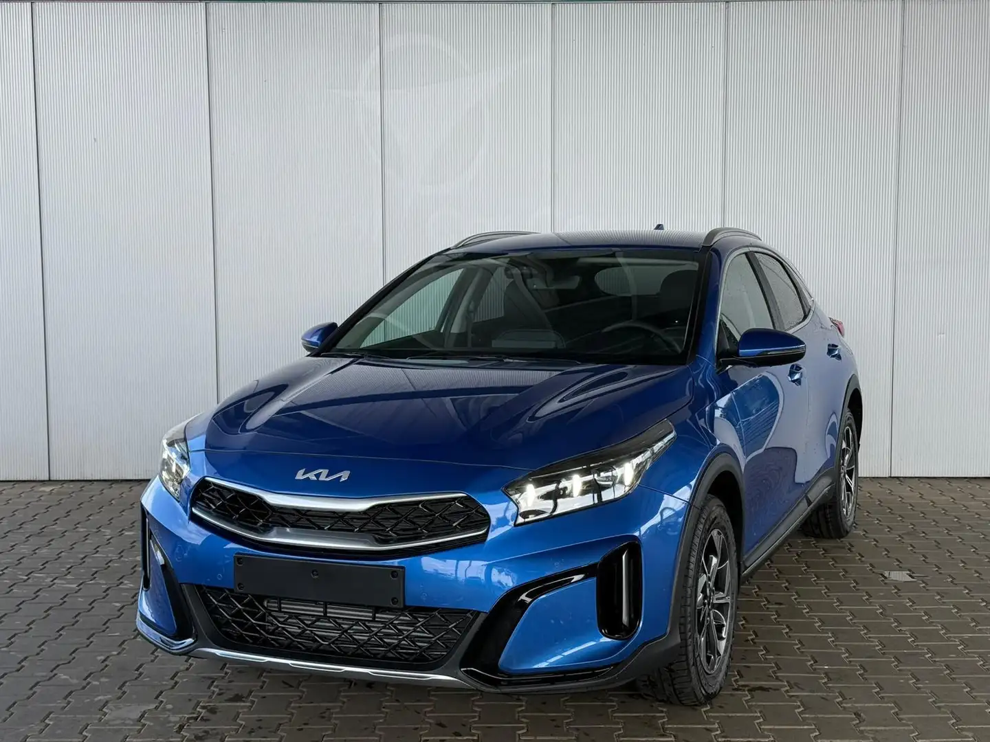 Kia XCeed Exclusive 1.5 T-GDi / Navi PDC V&H + Kamera Sit... Blau - 1