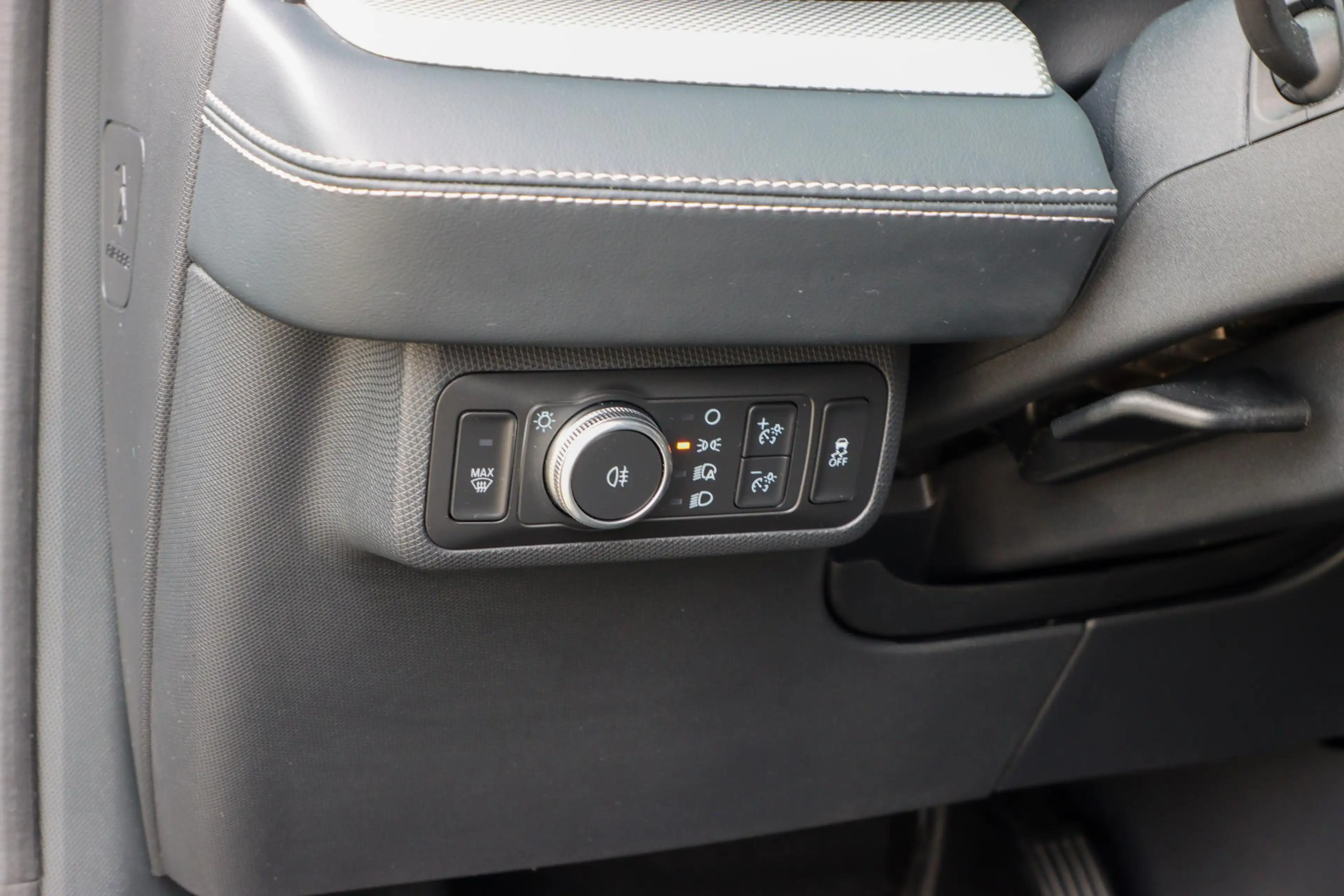 Ford Mustang Mach-E RWD 75 kWh | SoH 94,4 % | Leer | Adaptieve cruise — photo 14