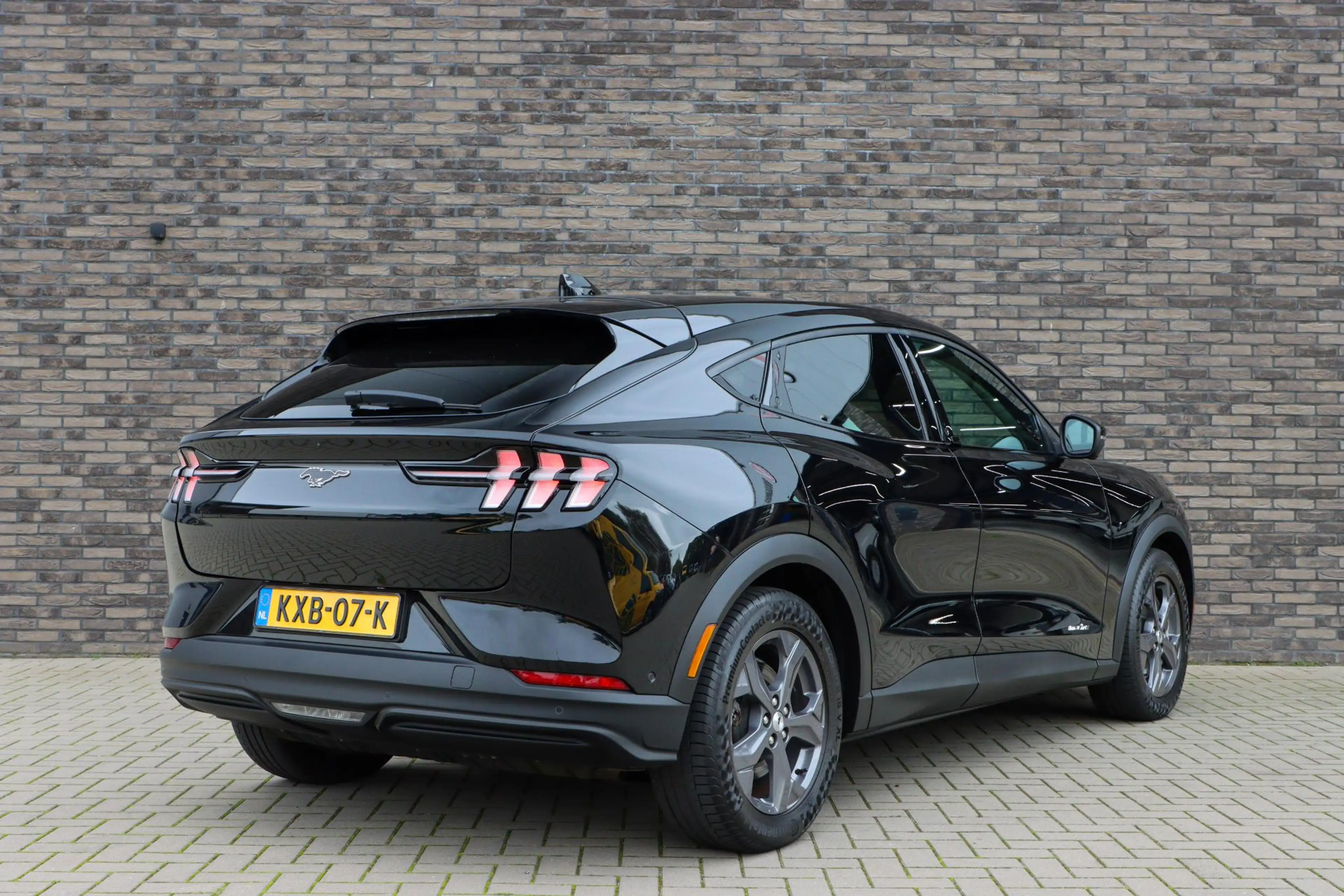 Ford Mustang Mach-E RWD 75 kWh | SoH 94,4 % | Leer | Adaptieve cruise — photo 2