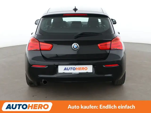 BMW 1 Series view 5