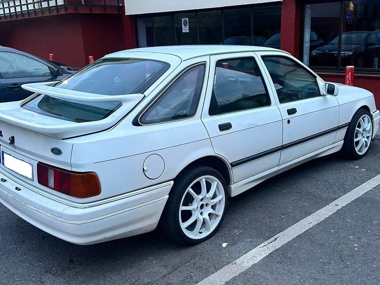 Ford Sierra Sierra Familiar 2.0i White - 2